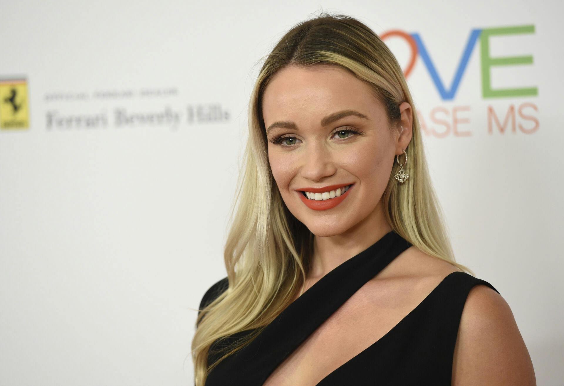 Katrina Bowden blev for få dage siden gift på Hawaii.