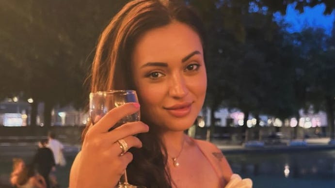 Lillyeana Alarié er uddannet sygeplejerske.