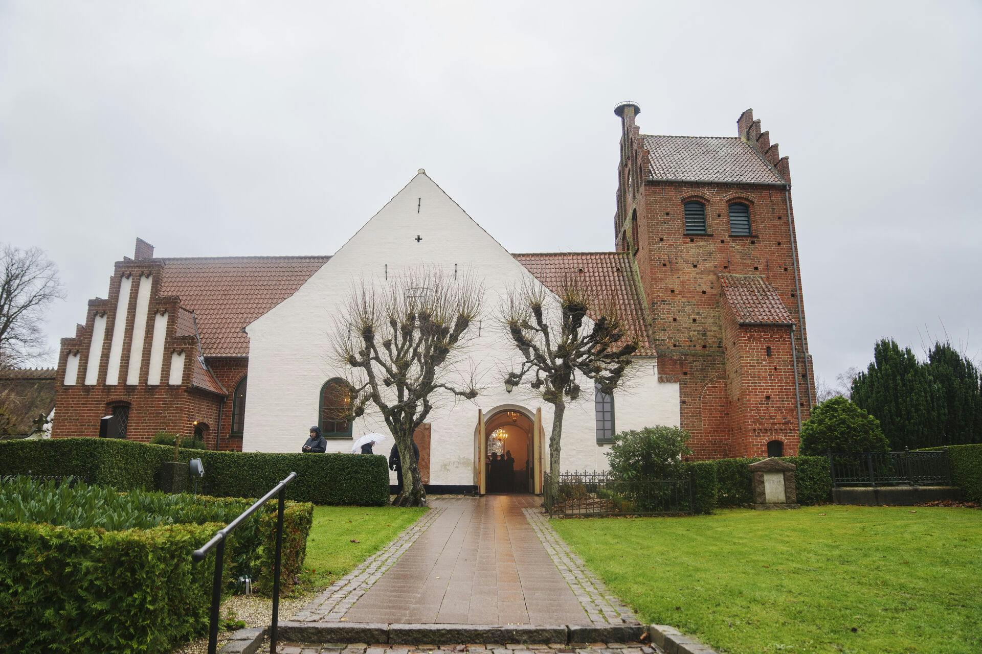 Søllerød Kirke, hvor Bent Mejdings bisættelse finder sted.