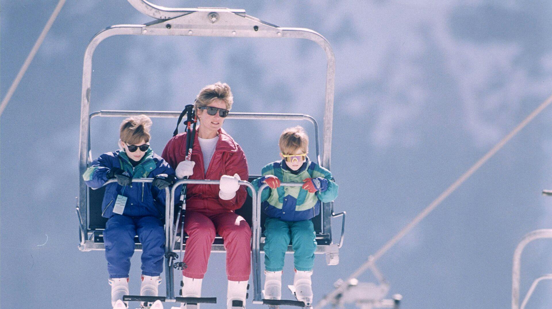 Prince William, Princess Diana and Prince Harry
