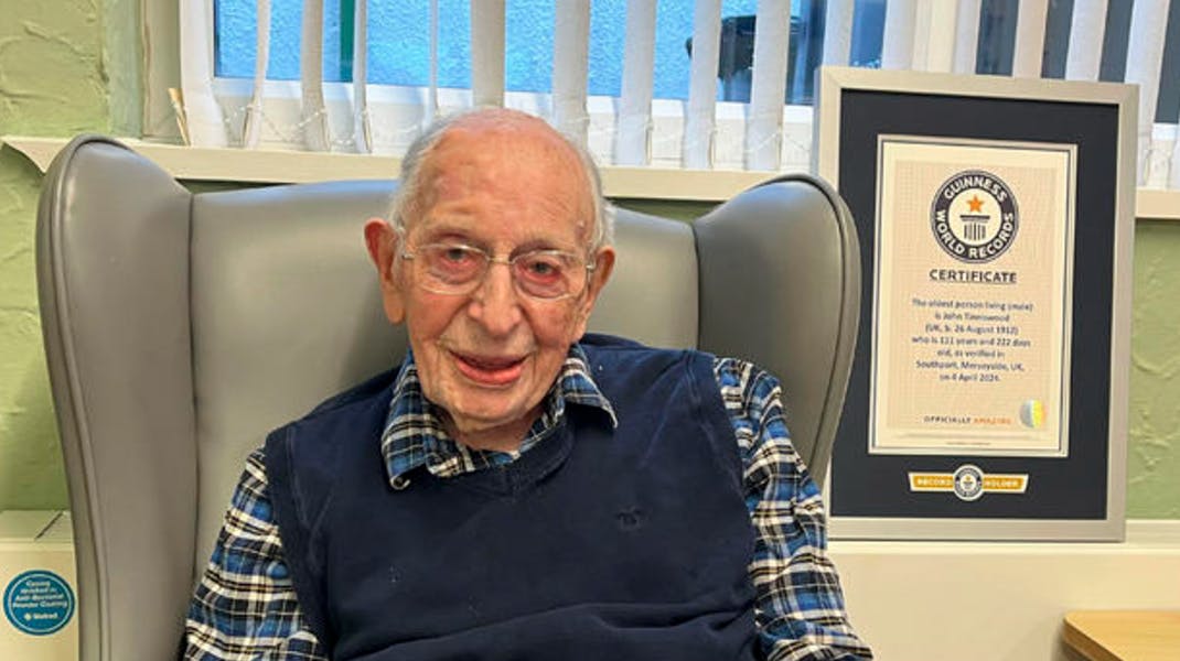 Verdens ældste mand John Alfred Tinniswood er død i en imponerende alder af 112 år.
