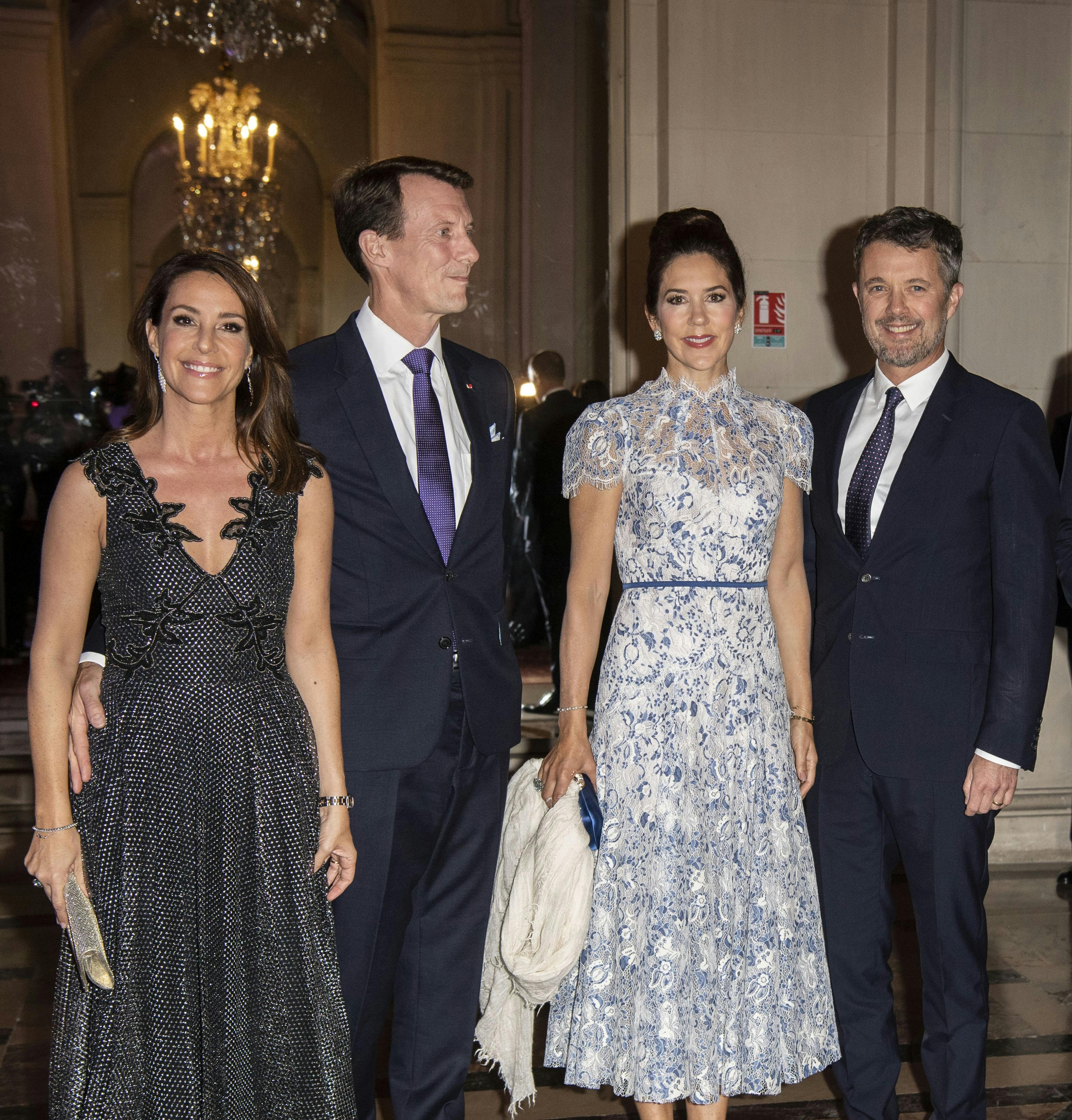 OPGAVE: Kronprinsparret på erhvervsfremstød. Her mødes de med Prins Joachim og Prinsesse MarieSTED: Hotel de Ville, ParisDATO:  20191008FOTOGRAF: Hanne Juul