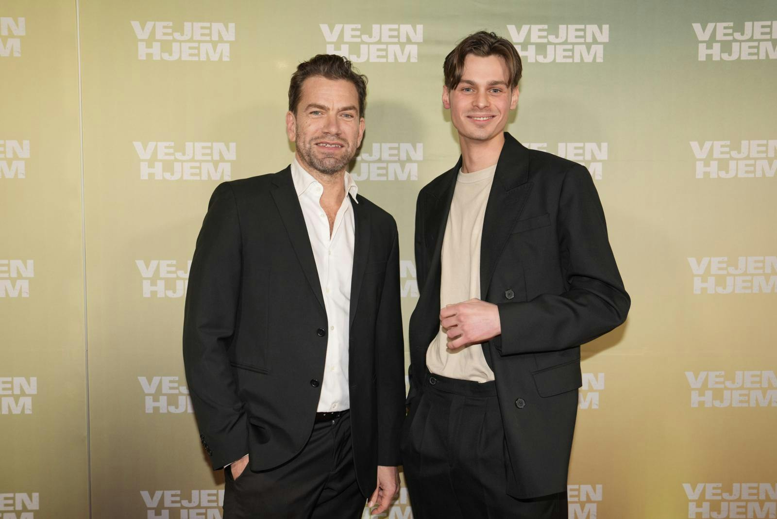 Nikolaj Lie Kaas og Albert Rudback-Lindhart spiller far og søn i filmen.