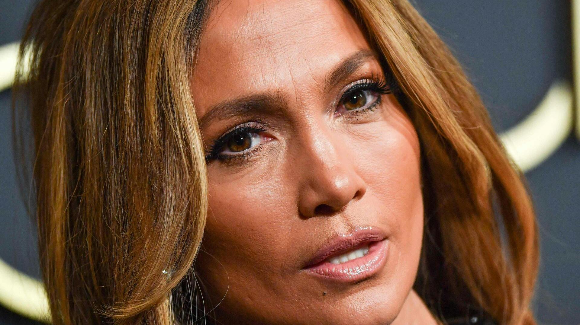Jennifer Lopez er kommet gennem thanksgiving-weekenden.