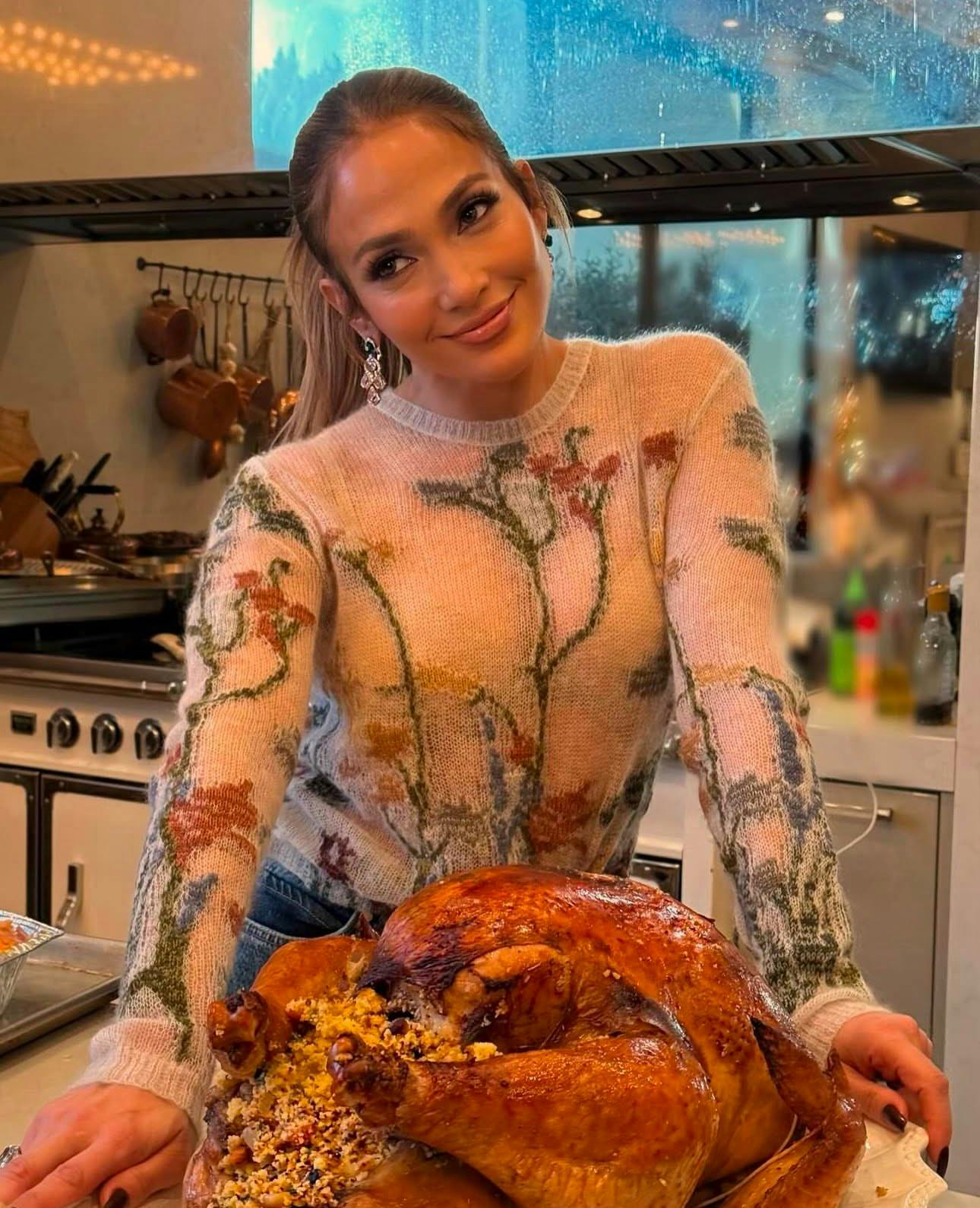 Jennifer Lopez fik ligesom så mange andre amerikanere skruet en kalkun sammen til den årlige thanksgiving torsdag.