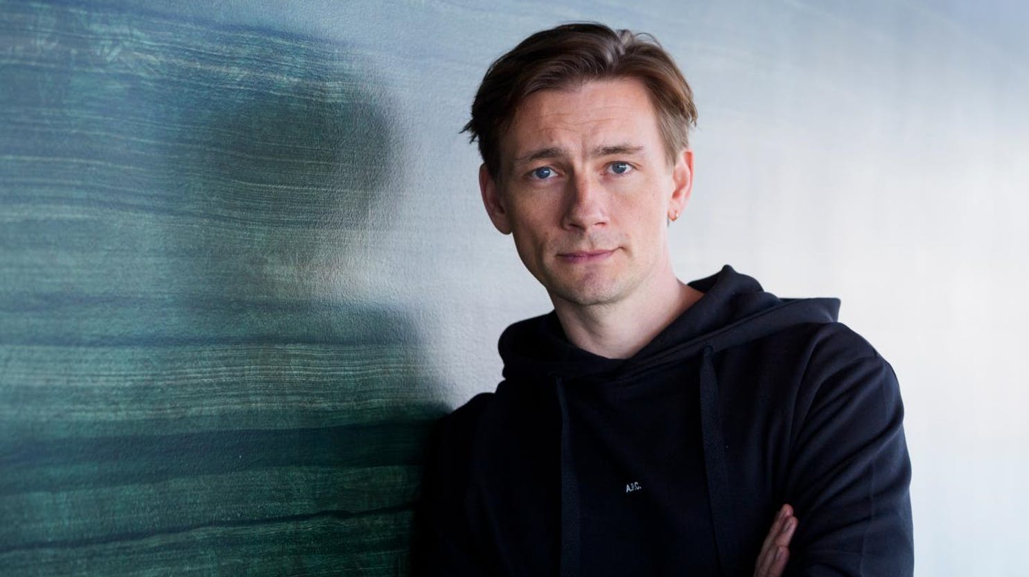 Esben Smed er lige nu aktuel i Thomas Vinterberg-serien "Familier som vores".