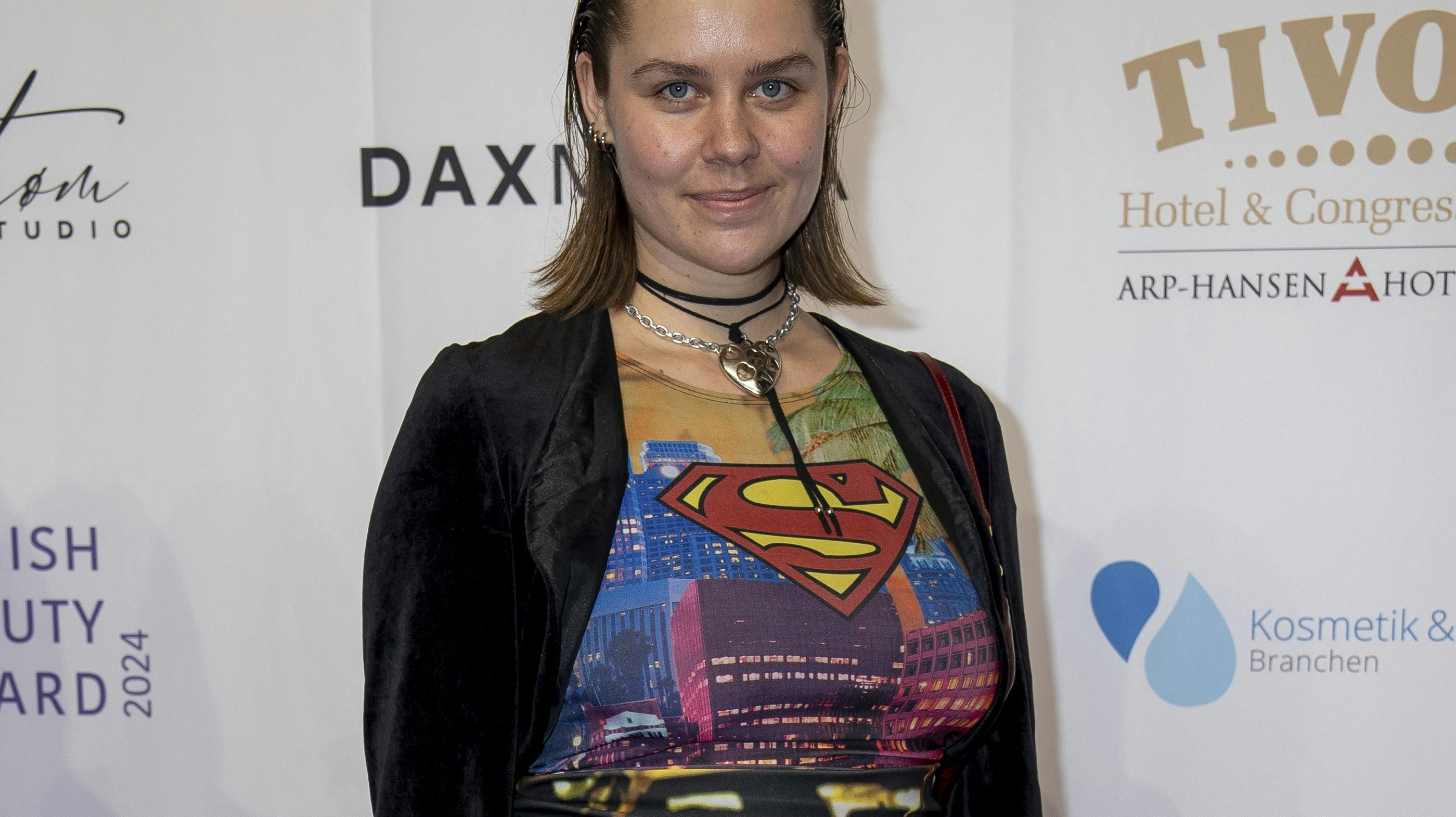 Anna Lin er en af syv kvinder, der udlever deres fantasier i Elisas Lykke nye bog.