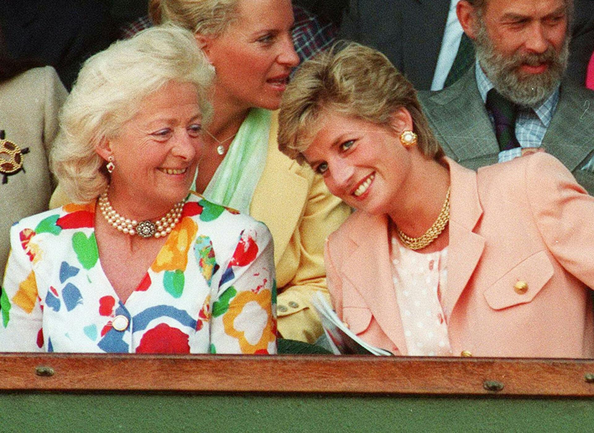 ** FILE ** Diana, Princess of Wales chats to her mother Frances Shand Kydd in this July 4, 1993 file photo. Shand Kydd died Thursday June 3, 2004 at her home near Oban in Scotland, a local priest said. She was 67. ( AP Photo/PA, Adam Butler) ** UNITED KINGDOM OUT - MAGS OUT - NO SALES **