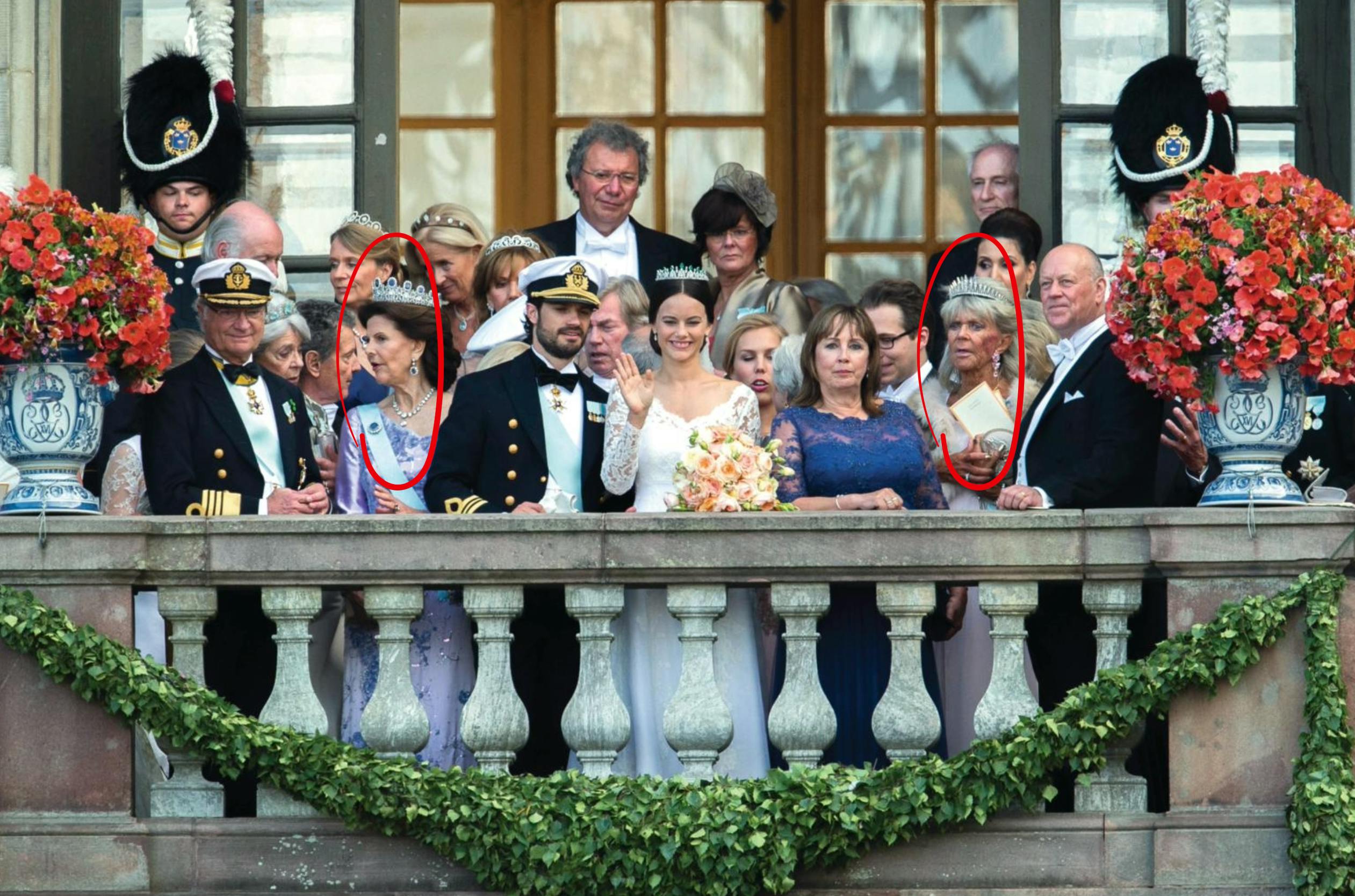 I dag mindes dronning Silvia (t.v.) sin afdøde svigerinde. Og selvom prinsesse Birgitta var 87 år gammel, kom dødsfaldet som et stort chok for dronningen.