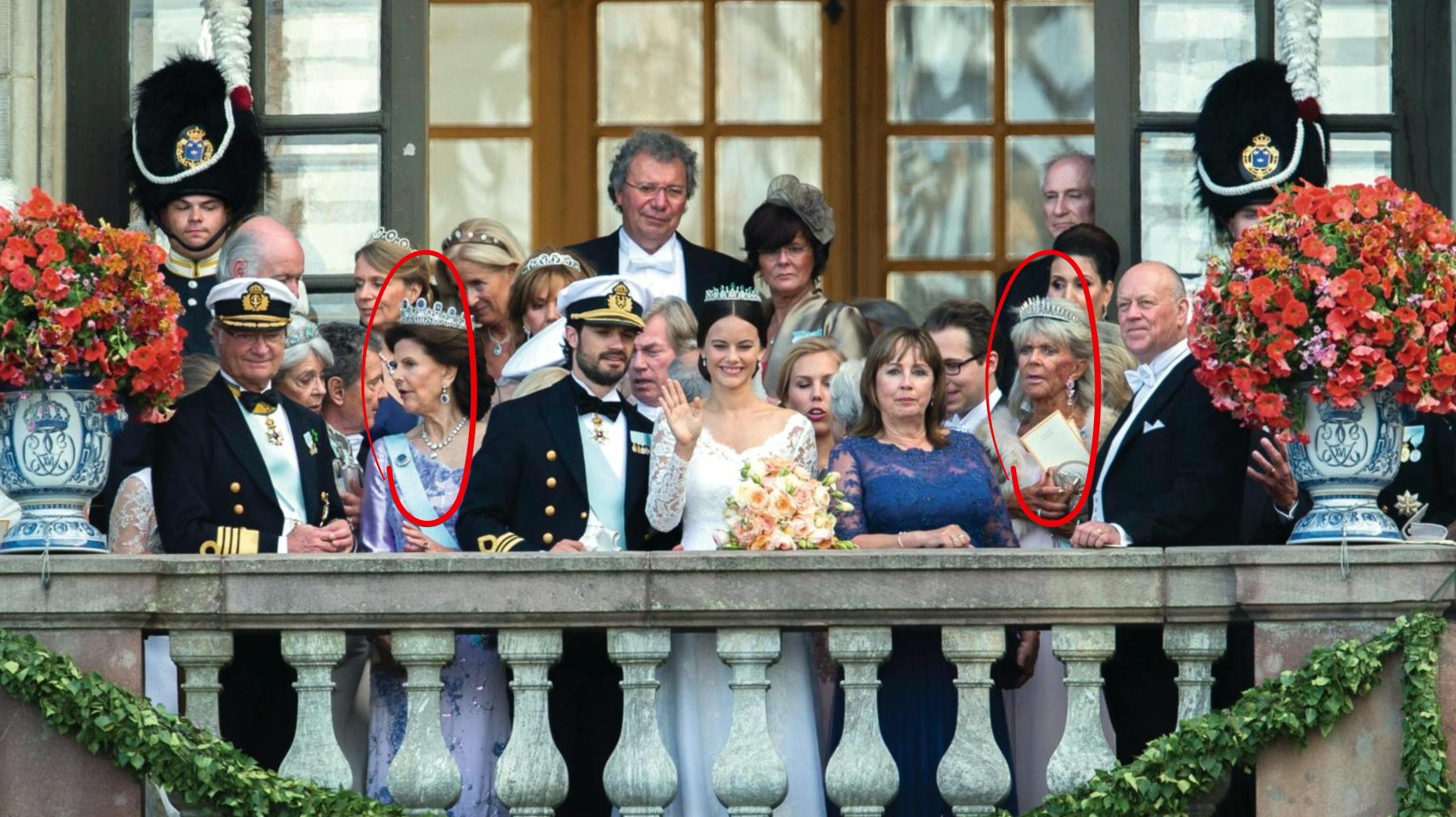 I dag mindes dronning Silvia (t.v.) sin afdøde svigerinde. Og selvom prinsesse Birgitta var 87 år gammel, kom dødsfaldet som et stort chok for dronningen.