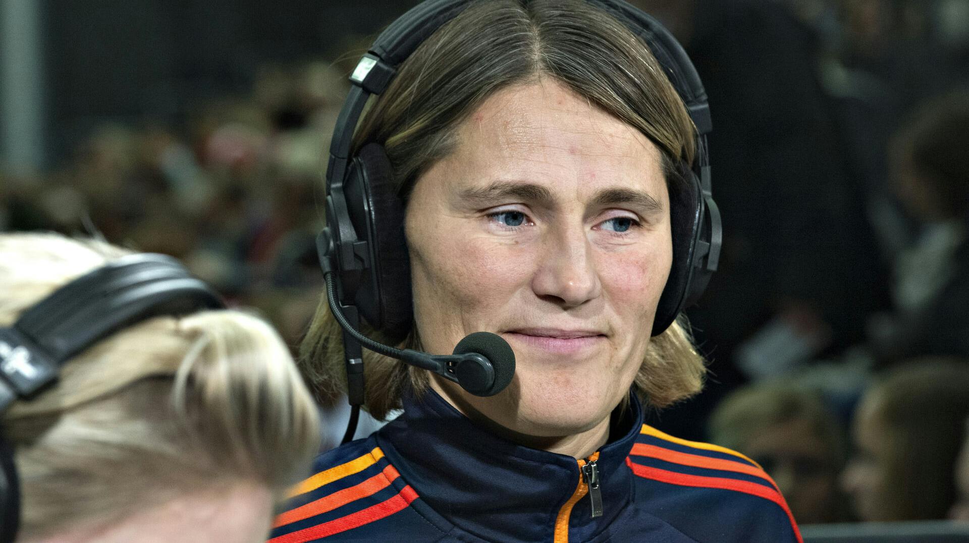 Anja Andersen er blevet indlemmet i EHF's Hall of Fame, men hun dukker ikke selv op til gallashowet. 