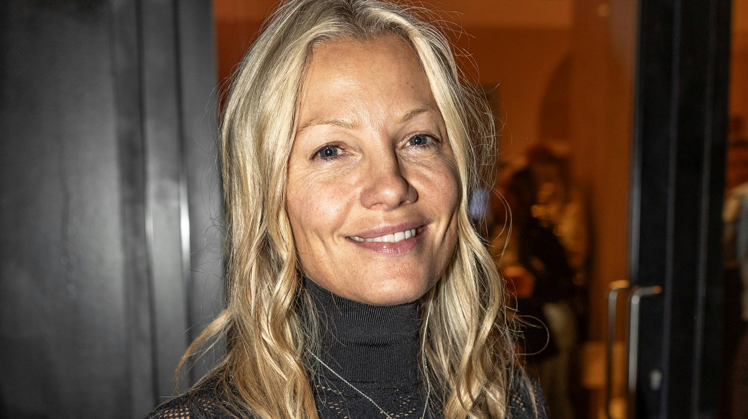 Caroline Fleming har haft besøg af sin far efter hans død. 