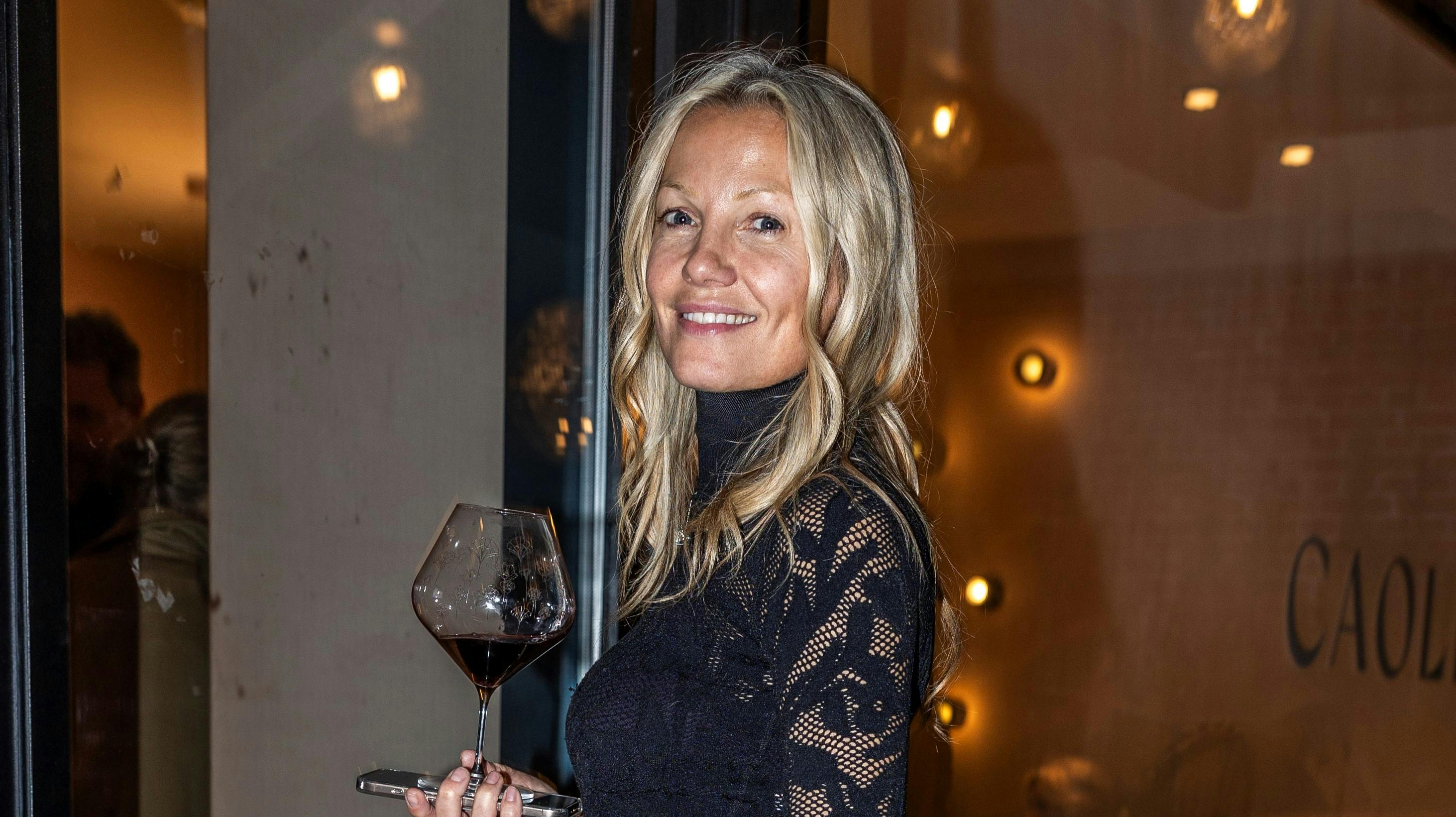 Caroline Fleming har angiveligt været under kniven mere end én gang.- Jeg valgte 140cc første gang, skriver hun således i en story.