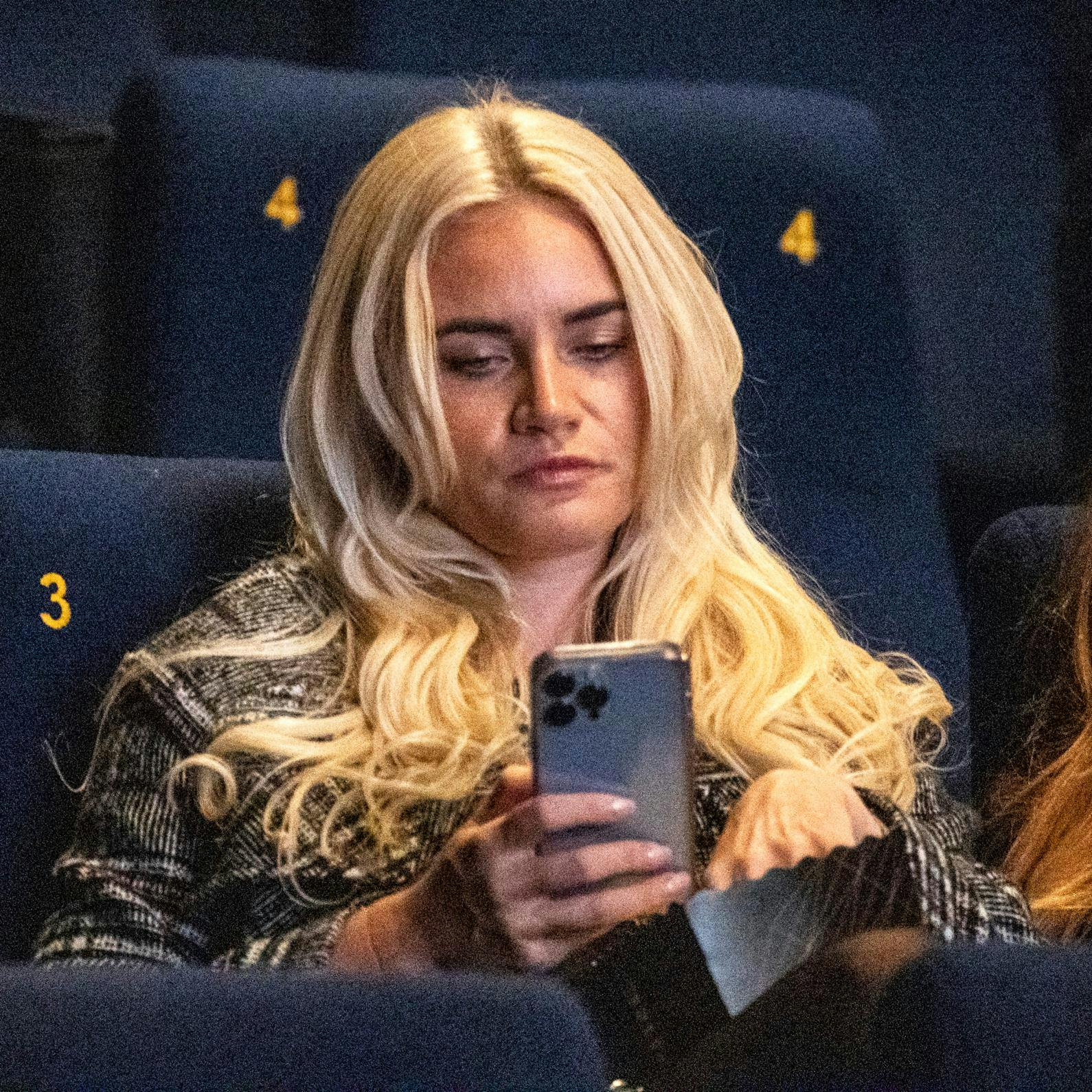 Det var Thalias mor, der overbragte den triste nyhed på telefonen.