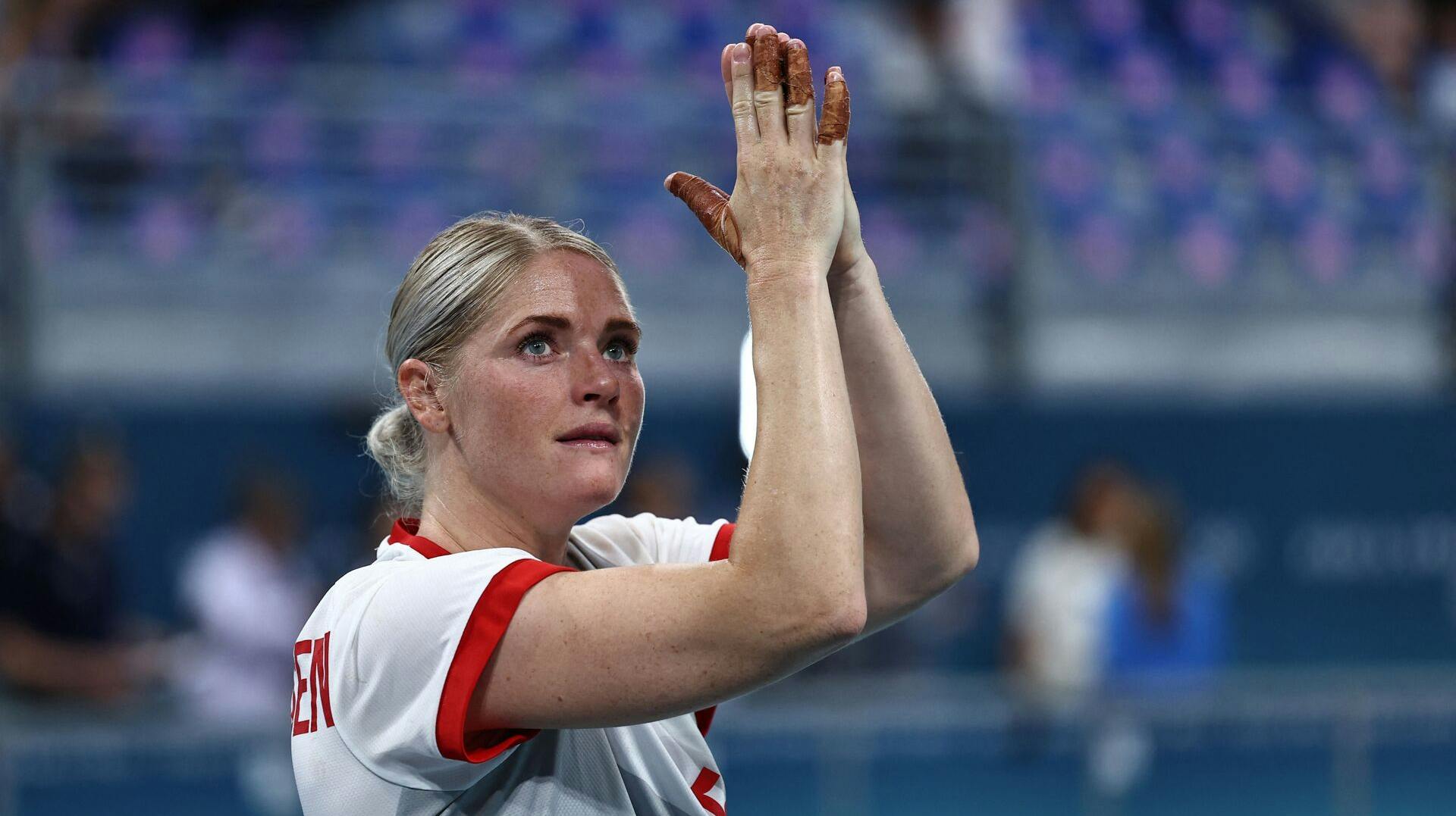 Sarah Iversen står over for en ny virkelighed efter hun blev korsbåndskadet mandag.