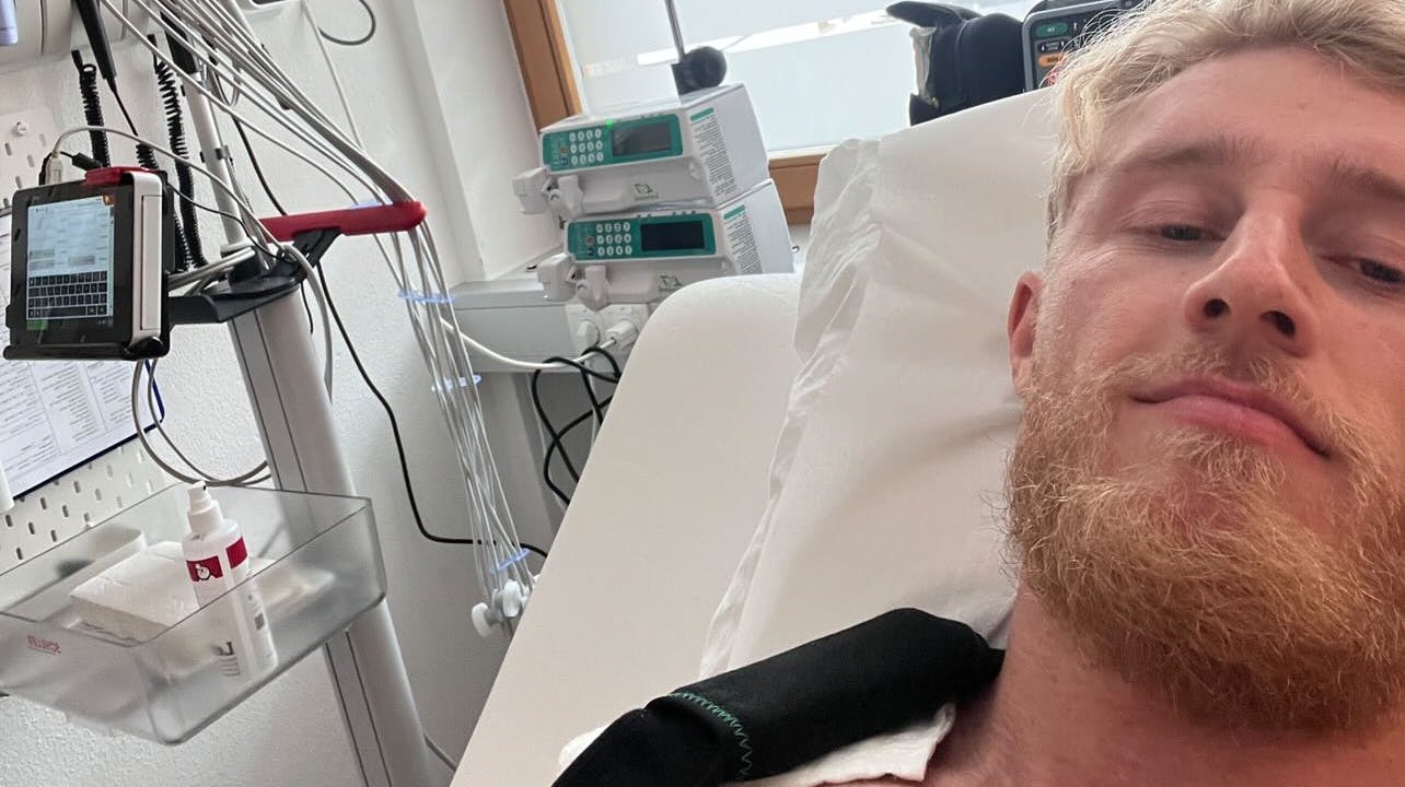 Oliver Erngart kunne ikke engang nyde udsigten til de østrigske bjerge, da hospitalssengen vendte væk fra vinduet.