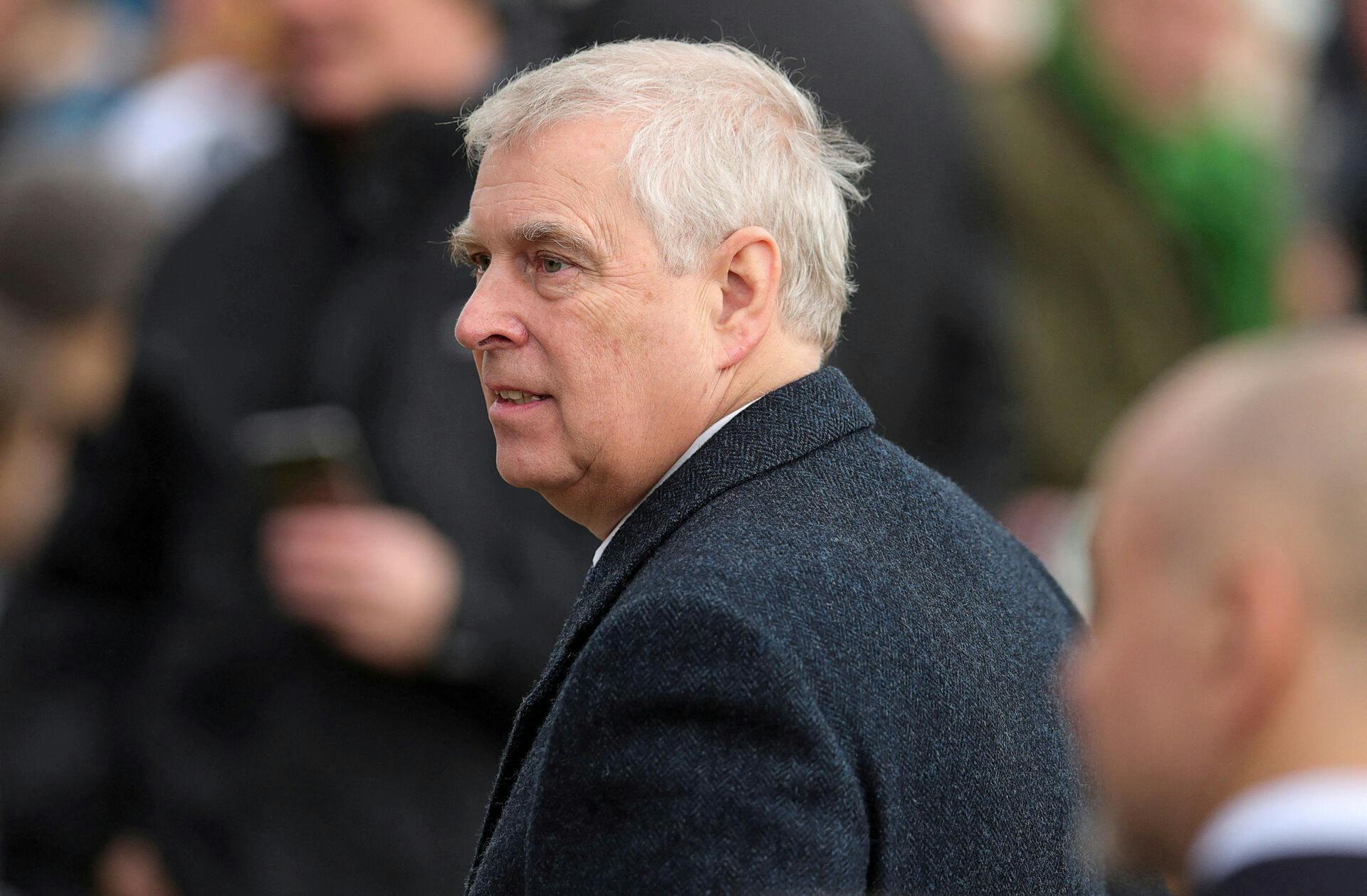 Prince Andrew har haft forbindelse til den kinesiske mand Yang Tengbo.