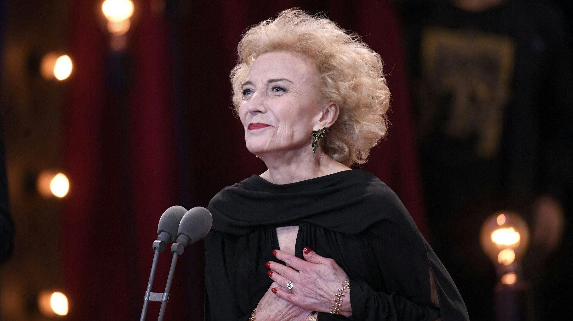 Marisa Paredes blev 78 år gammel.