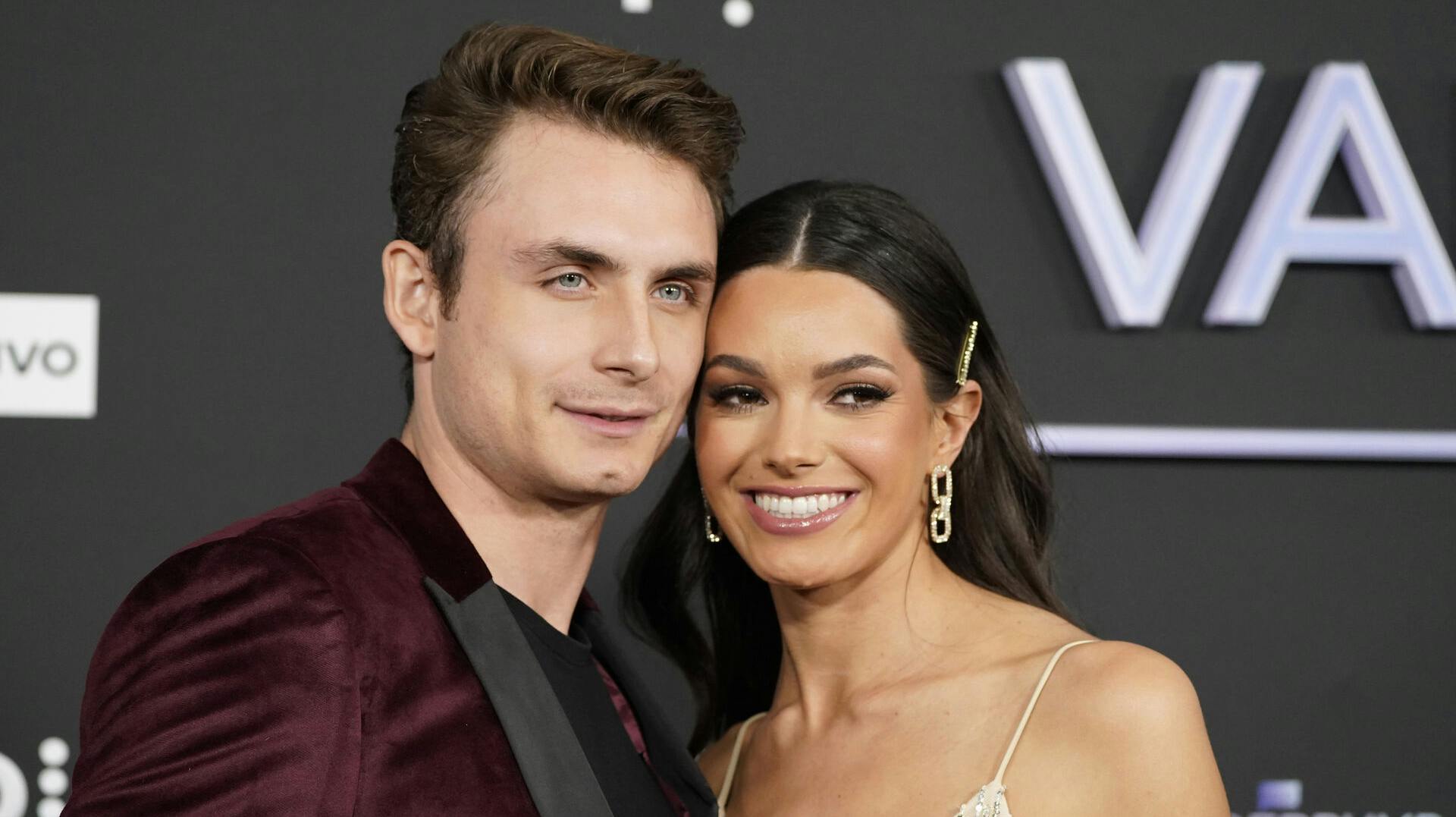 Det er uvist, hvorvidt James Kennedy (tv.) og Ally Lewber (th.) fortsat er kærester.