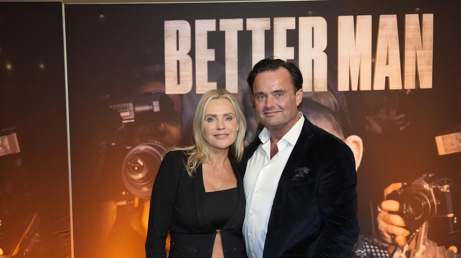 Janni Ree havde også taget sin nye kærlighed Jeppe Stokholm med. 