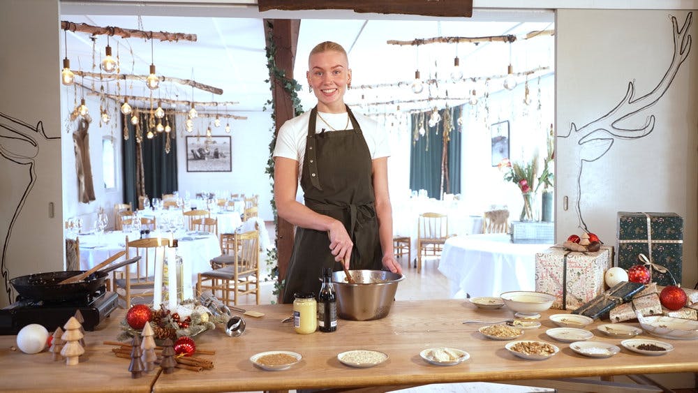 Sofie Rasmussen spiser plantefars indpakket i butterdej, når det er jul.