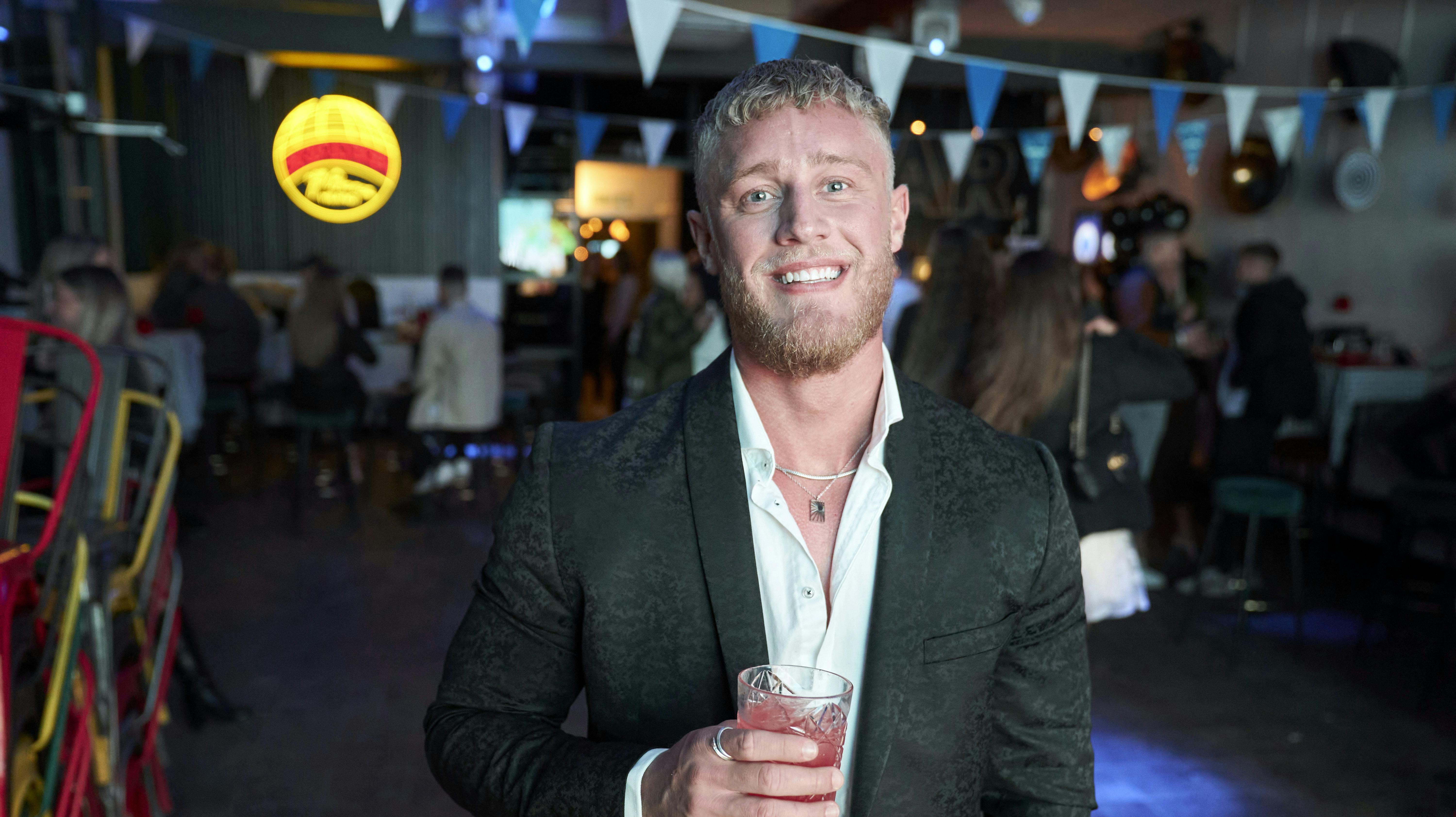 Oliver Erngart er en glad mand.