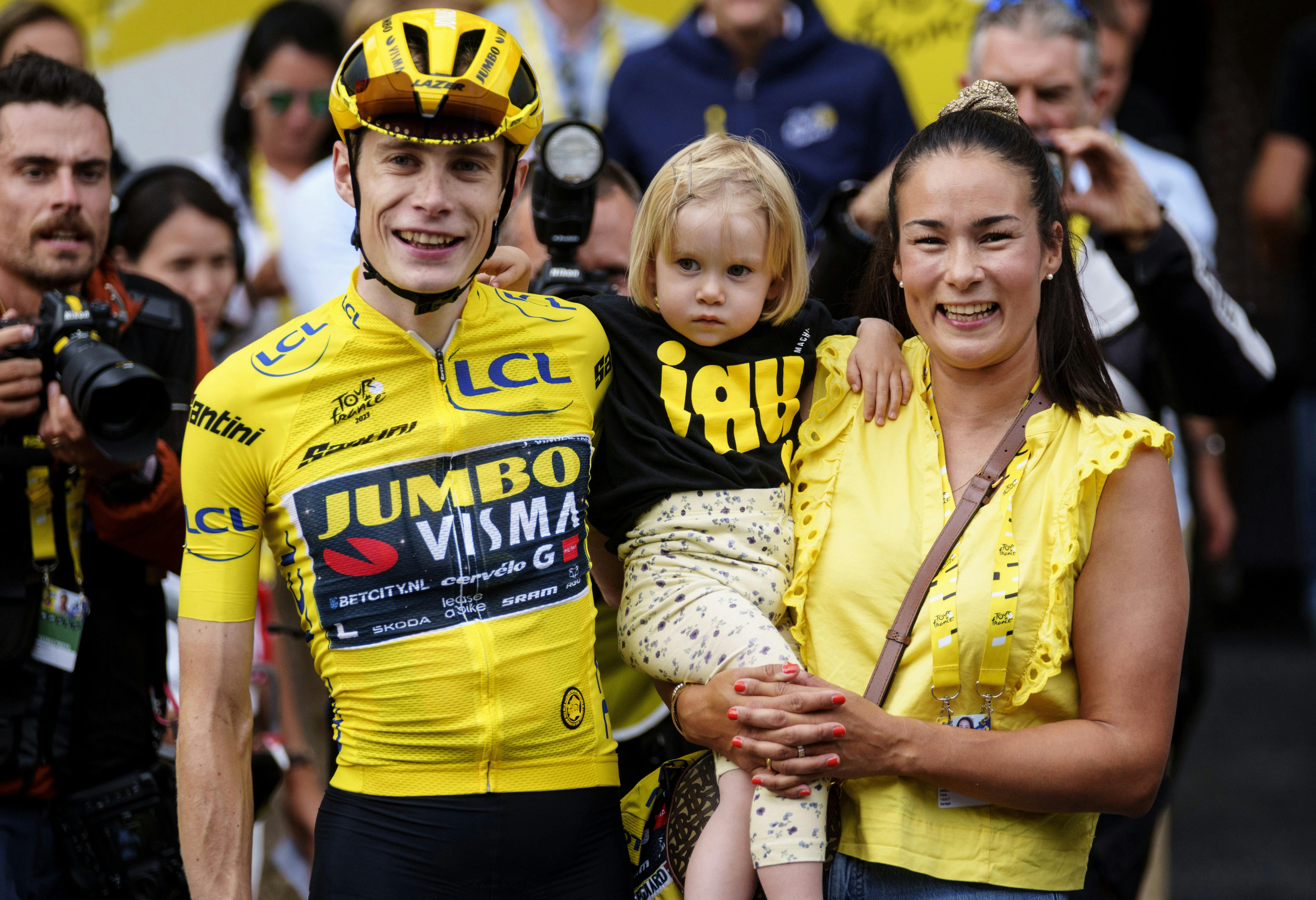 Trine Marie Vingegaard Hansen var ikke med på sidelinjen, da Jonas Vingegaard styrtede, da hun var gravid med parrets andet barn.