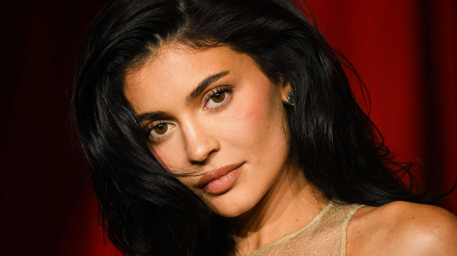 Kardashian-Jenner-klanen giver ikke just hinanden billige julegaver.