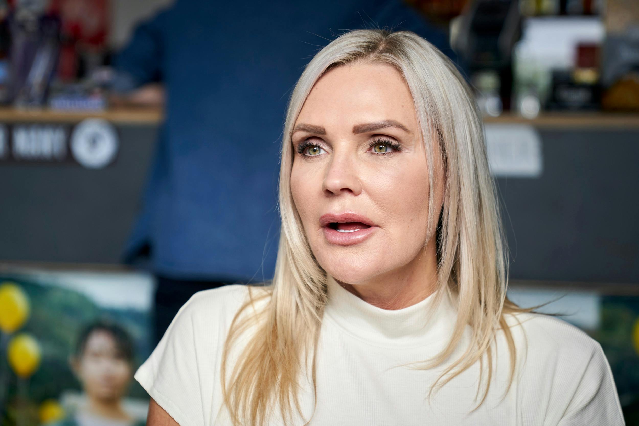 Jackie er sikker på, at bagmanden på beslutningen om at få fjernet hende fra deltagerlisten, var Janni Ree, 54. Dog afviser Janni pure, at det skulle være hende, der havde bestemt det.