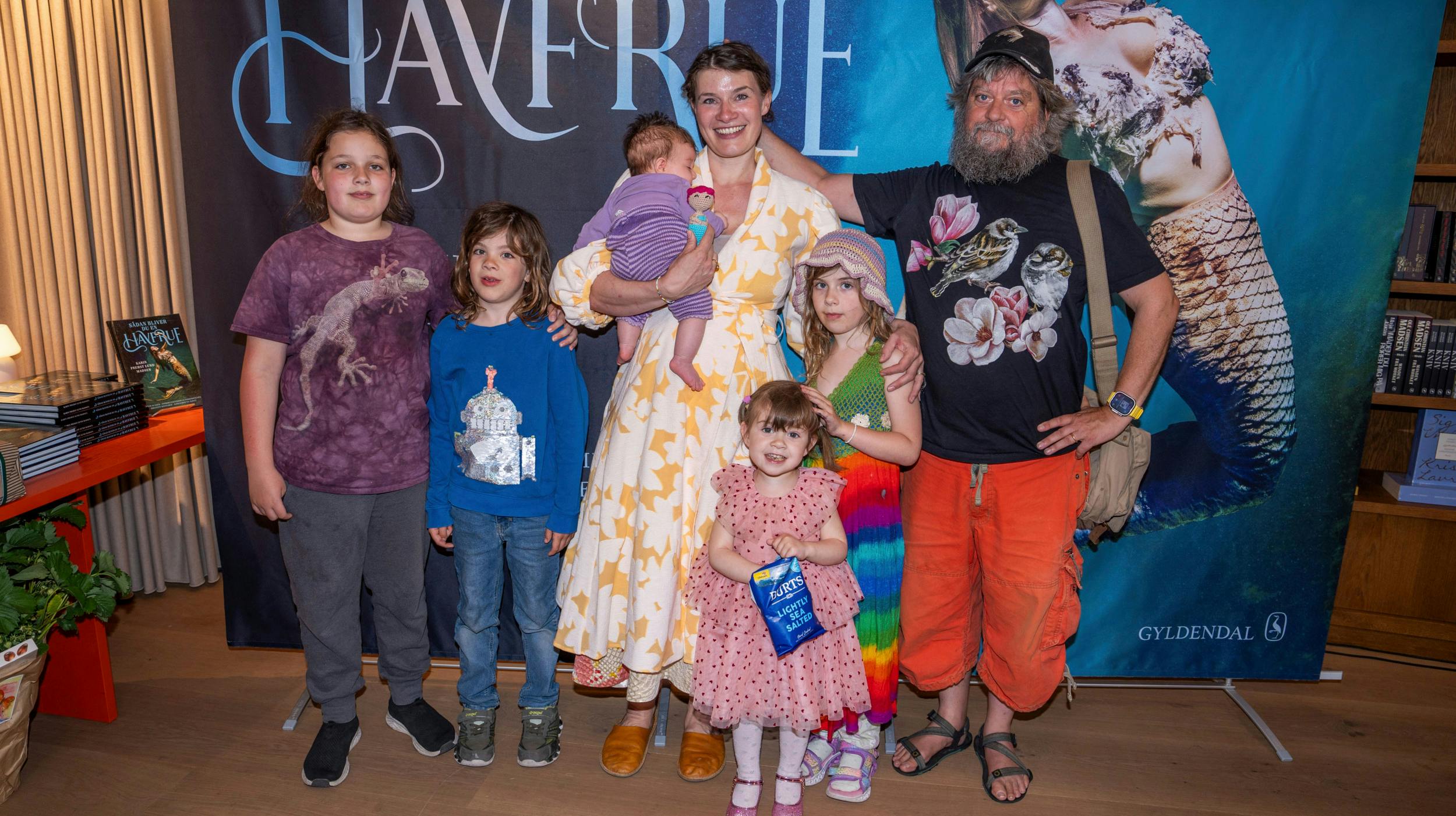 Det er en stor familie, som alle var samlet til Karin Prehst Lund Madsens bogreception.