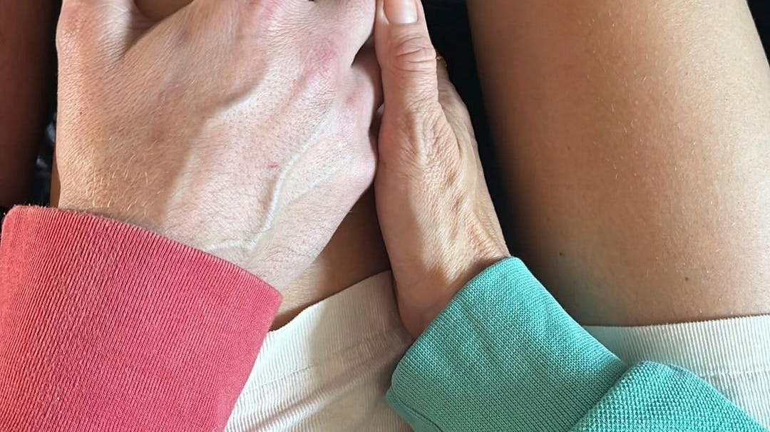 Der var romantik og ”håndgemæng” i luften på parrets tur.