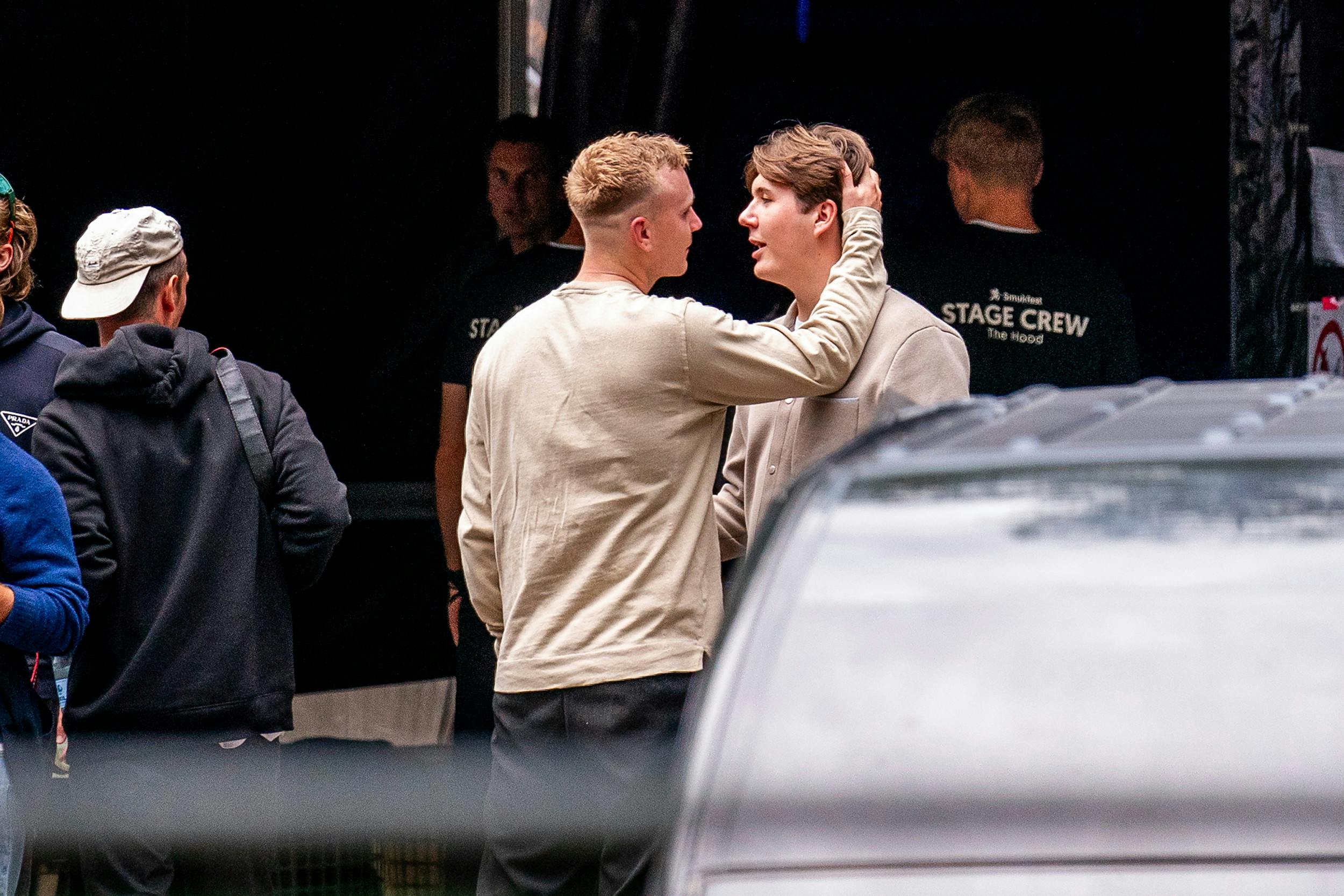 Sidste sommer hyggede han på Smukfest med bl.a. popstjernen Thor Farlov, 24.