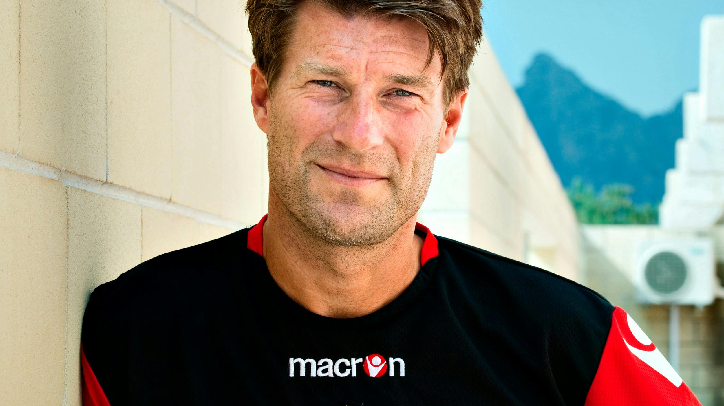 Lørdag den 15. juni fylder mesteren Michael Laudrup 60 somre – og kan se tilbage på den nok flotteste karriere i dansk fodbold.