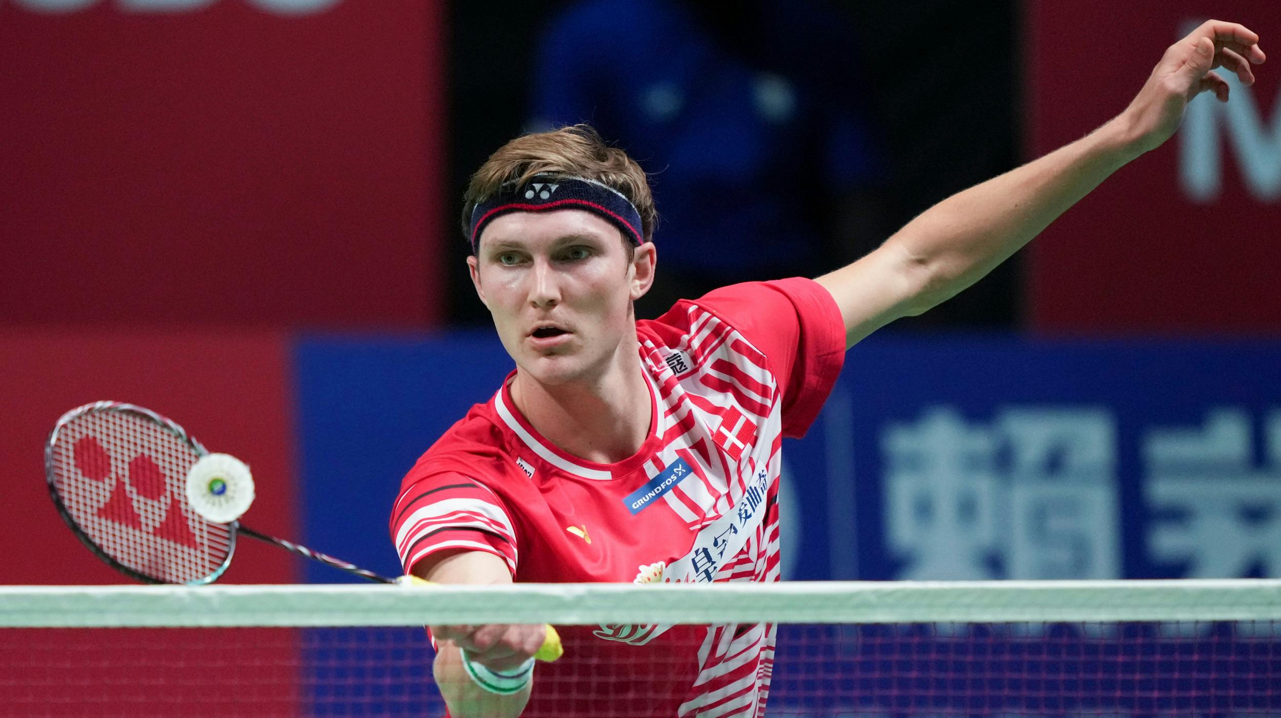 Viktor Axelsen, 30, har både vundet OL-guld og nu også en plads på forsiden af Anders And.