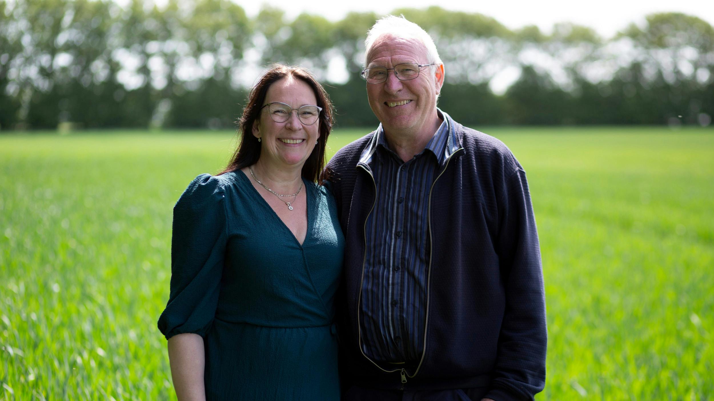 Jens og Anna havde god kemi, men efterfølgende var det for svært for dem at få det til at fungere, da de boede langt fra hinanden. De er stadig gode venner.