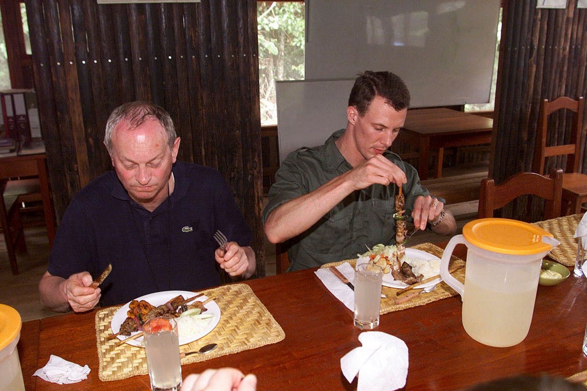 Per Thornit havde også et tæt forhold til prins Joachim. Her ses duoen under en rejse til Bolivia i marts 1999.