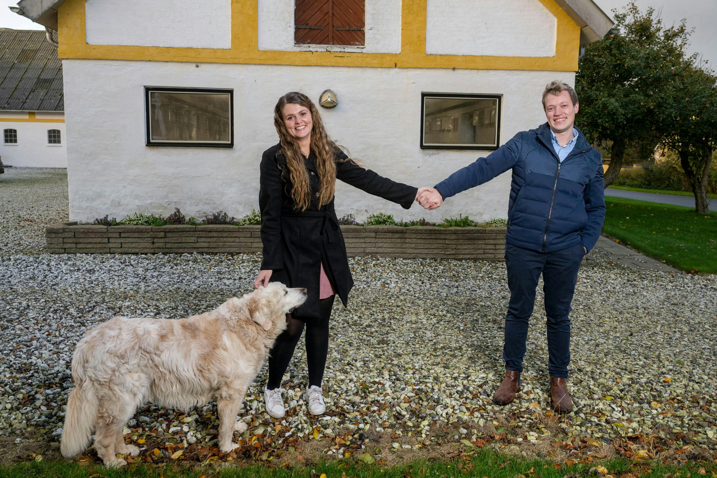 Nu begynder et helt nyt liv på gården, der ligger højt mod nord mellem Hjørring og Hirtshals. 