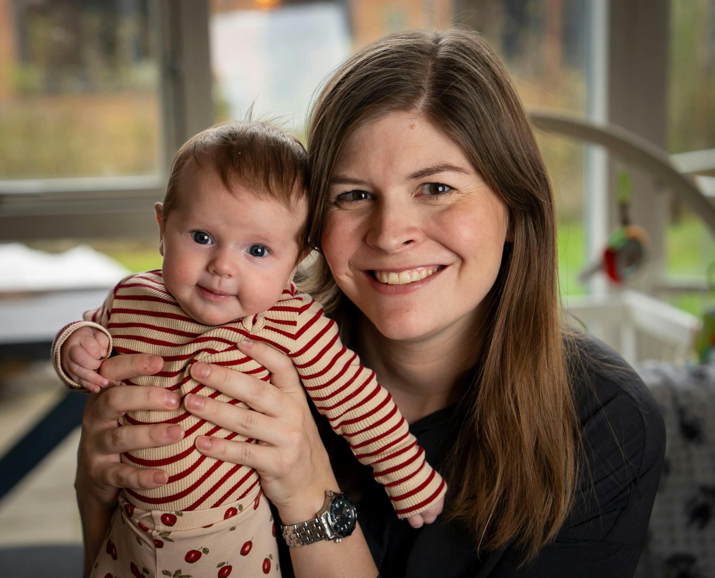 Mens Andrea var flaskebarn, er Aurora ammebarn.