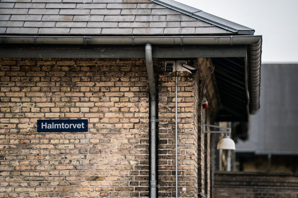 En mand på 26 år er blevet stukket med kniv på Halmtorvet på Vesterbro i København. (Arkivfoto). -