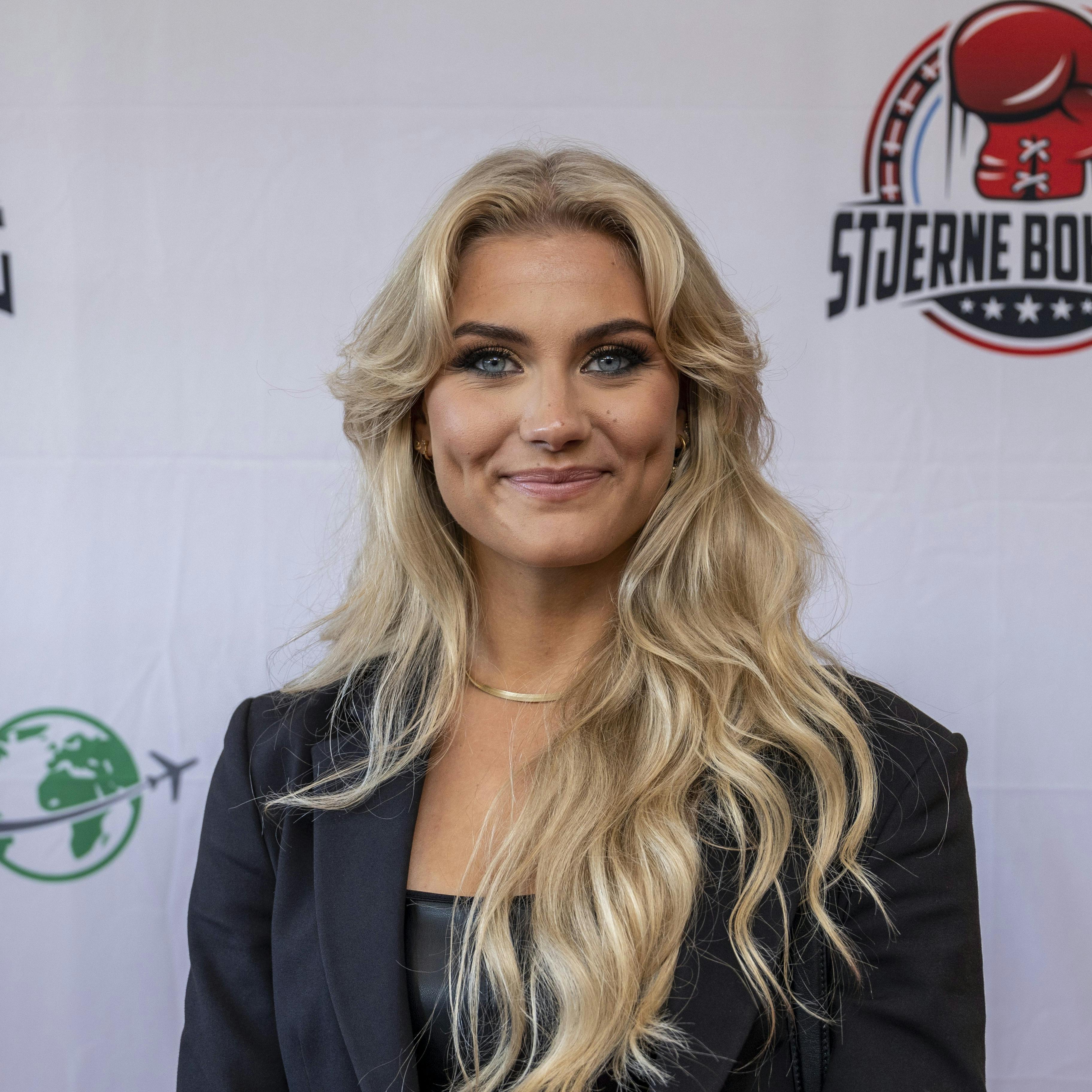 Et intimt sommerbryllup. Sådan er planen lige nu for brylluppet mellem Mathilde Beuschau og kæresten Benjamin. Det fortæller tv-kendissen på Instagram.