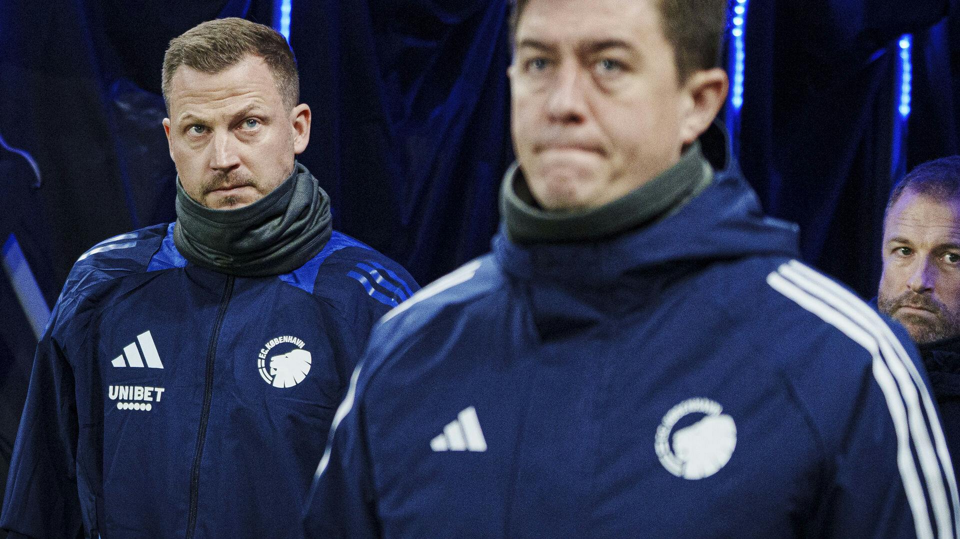 FCK-træner Jacob Neestrup skal finde sig en ny assistent. FCK har fyret assistenttræner Nickolai Lund.
