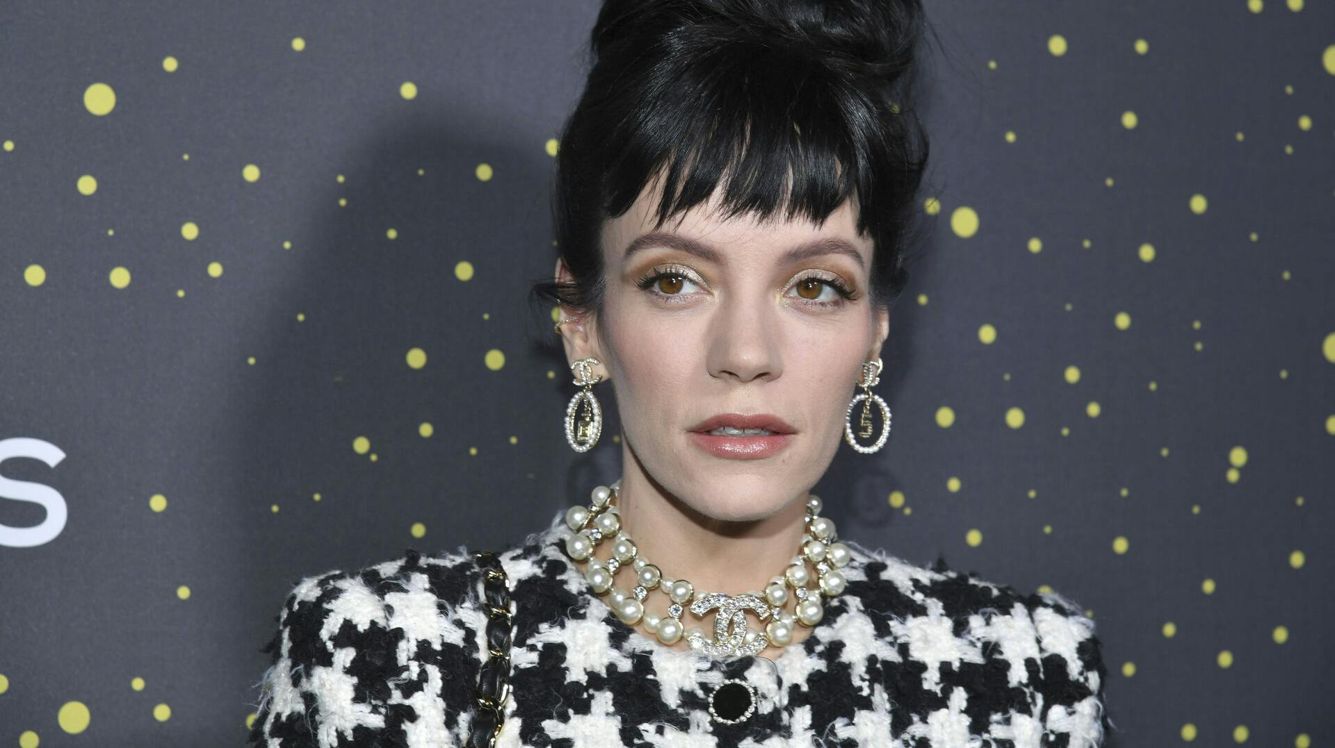 Lily Allen danner ikke længere par med David Harbour.