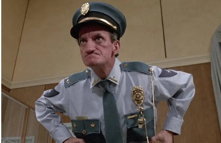 Bill Byrge i "Ernest goes to jail".