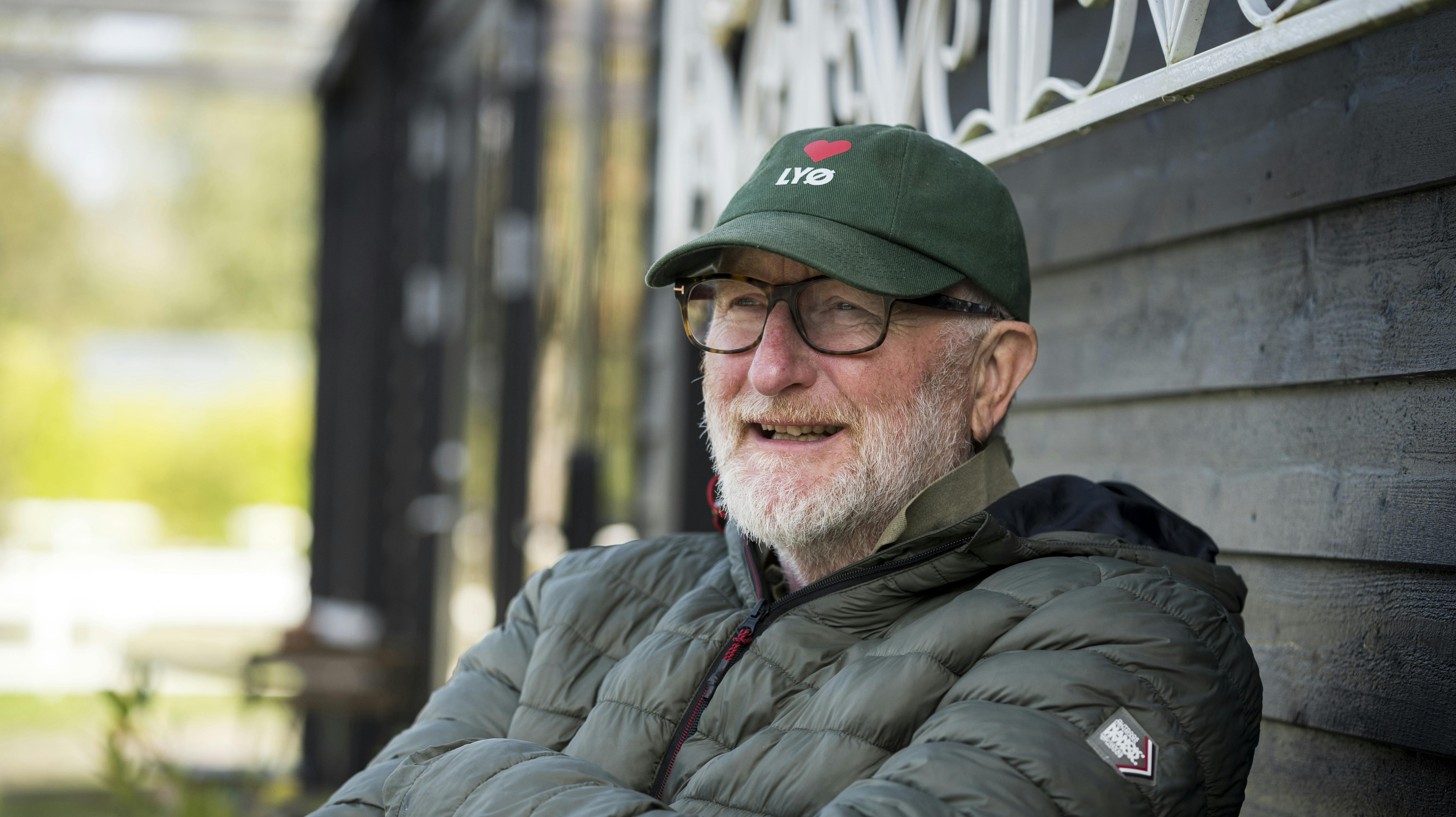 Peter Aalbæk bruger mange penge på at skabe det økologiske samfund i Herfølge.