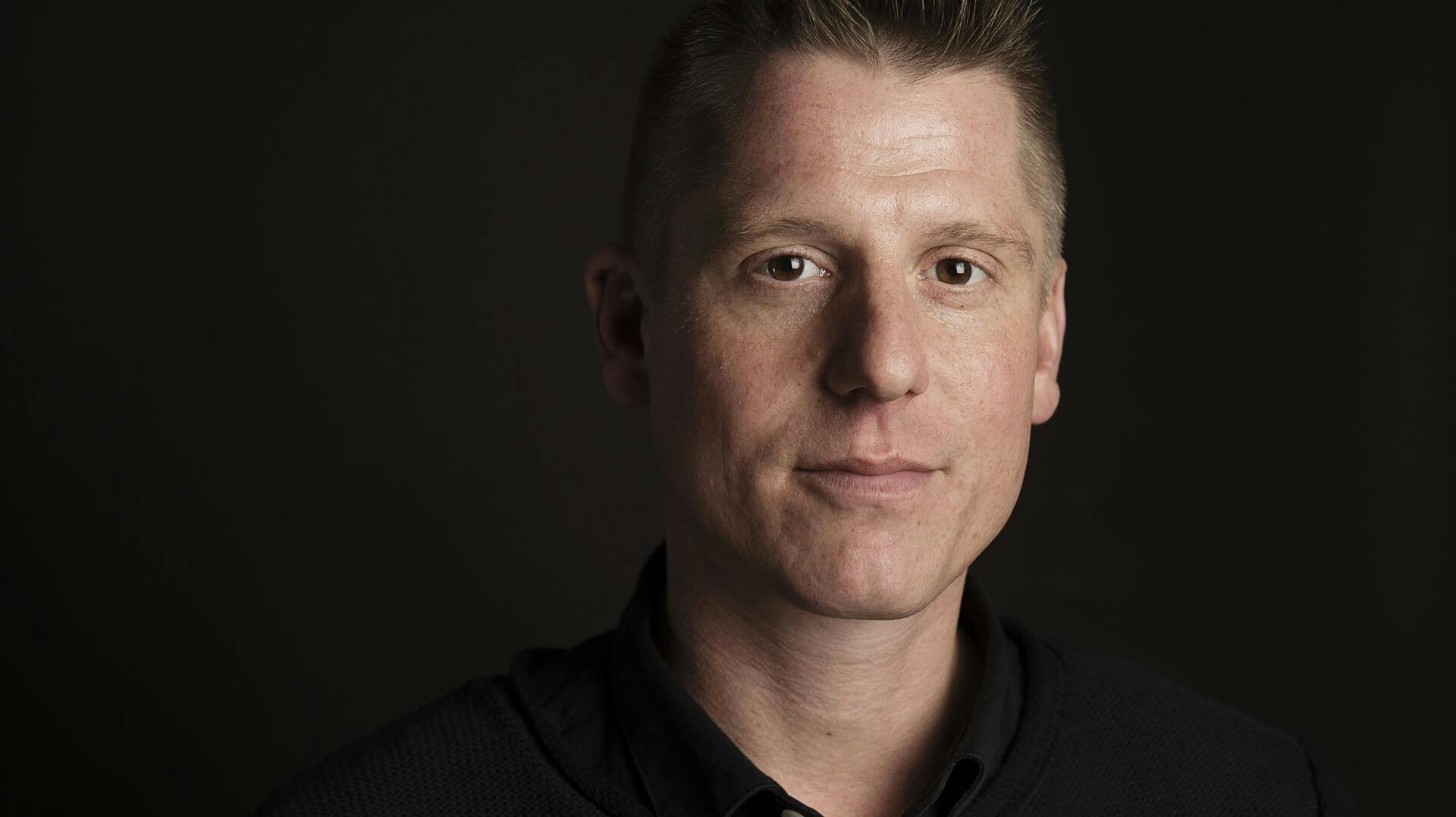 Onsdag skal det afgøres om Robert Hansen skal løslades eller fortsætte med at sidde fængslet i sagen, hvor han er sigtet for flere tilfælde af vold mod en kvinde.
