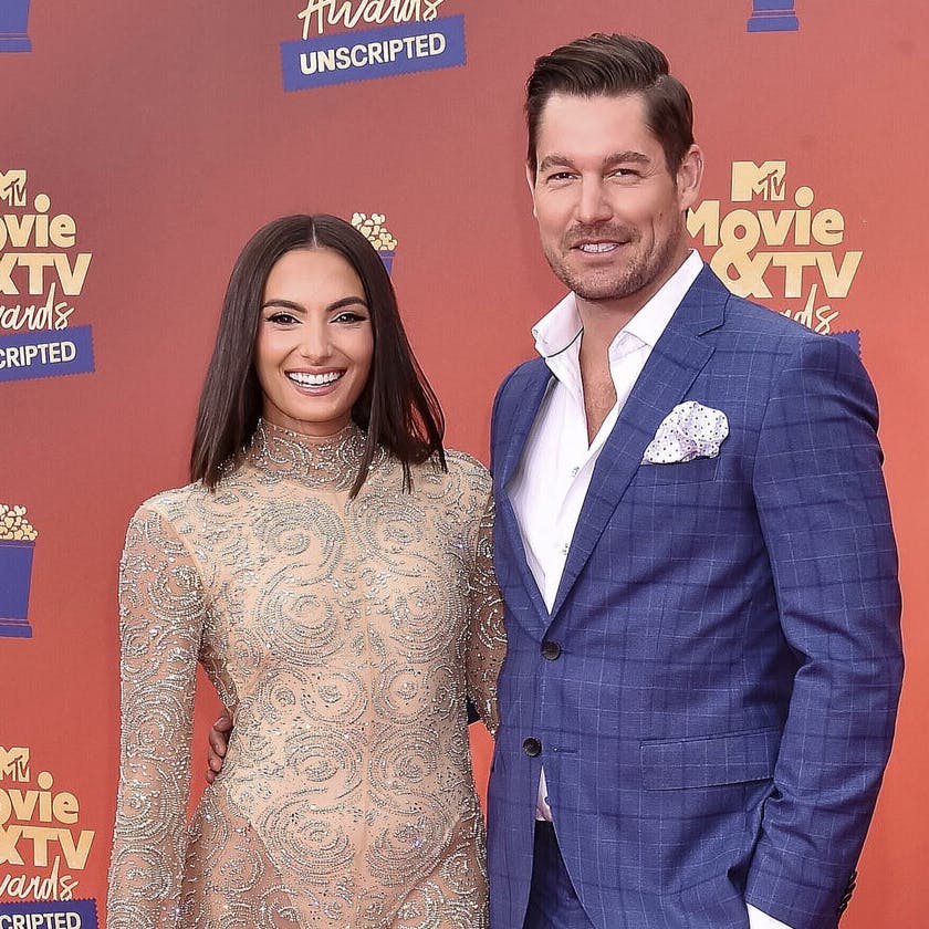 Paige DeSorbo ser ud til at nyde tiden som single, efter bruddet fra Craig Conover. Søndag aften blev hun spottet i offentligheden med en mystisk fyr.