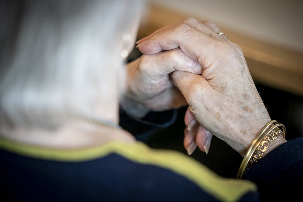 Ønsker man som borger over 60 år ikke at blive genoplivet, hvis man skulle få et hjertestop, kan man fremover fravælge det på sundhed.dk eller via en en blanket sendt til Sundhedsdatastyrelsen.&nbsp;&nbsp;