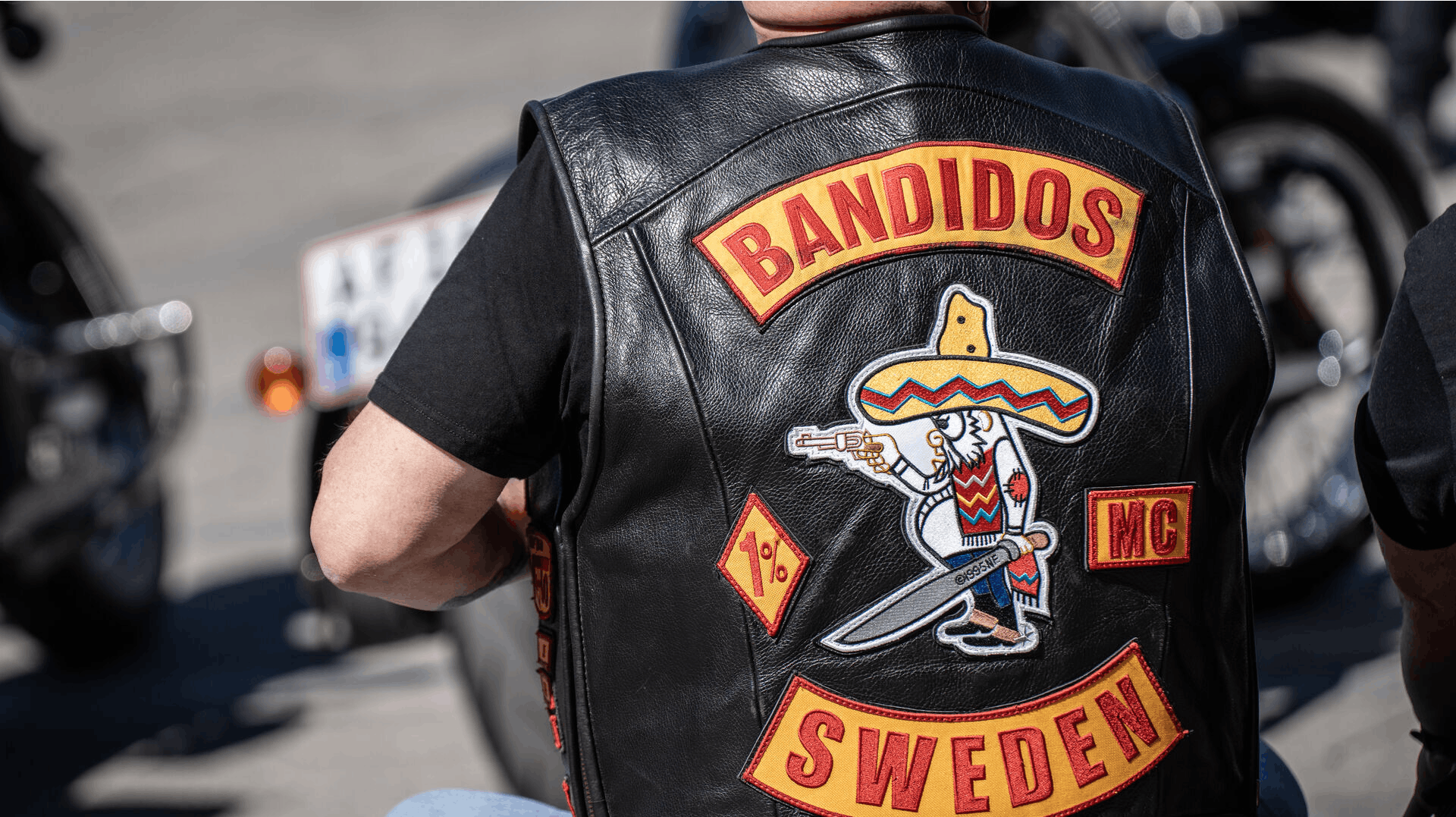 Symbolerne på Bandidos-medlemmers veste bliver et tema i sagen om opløsning af den foreløbigt forbudte rockergruppe.