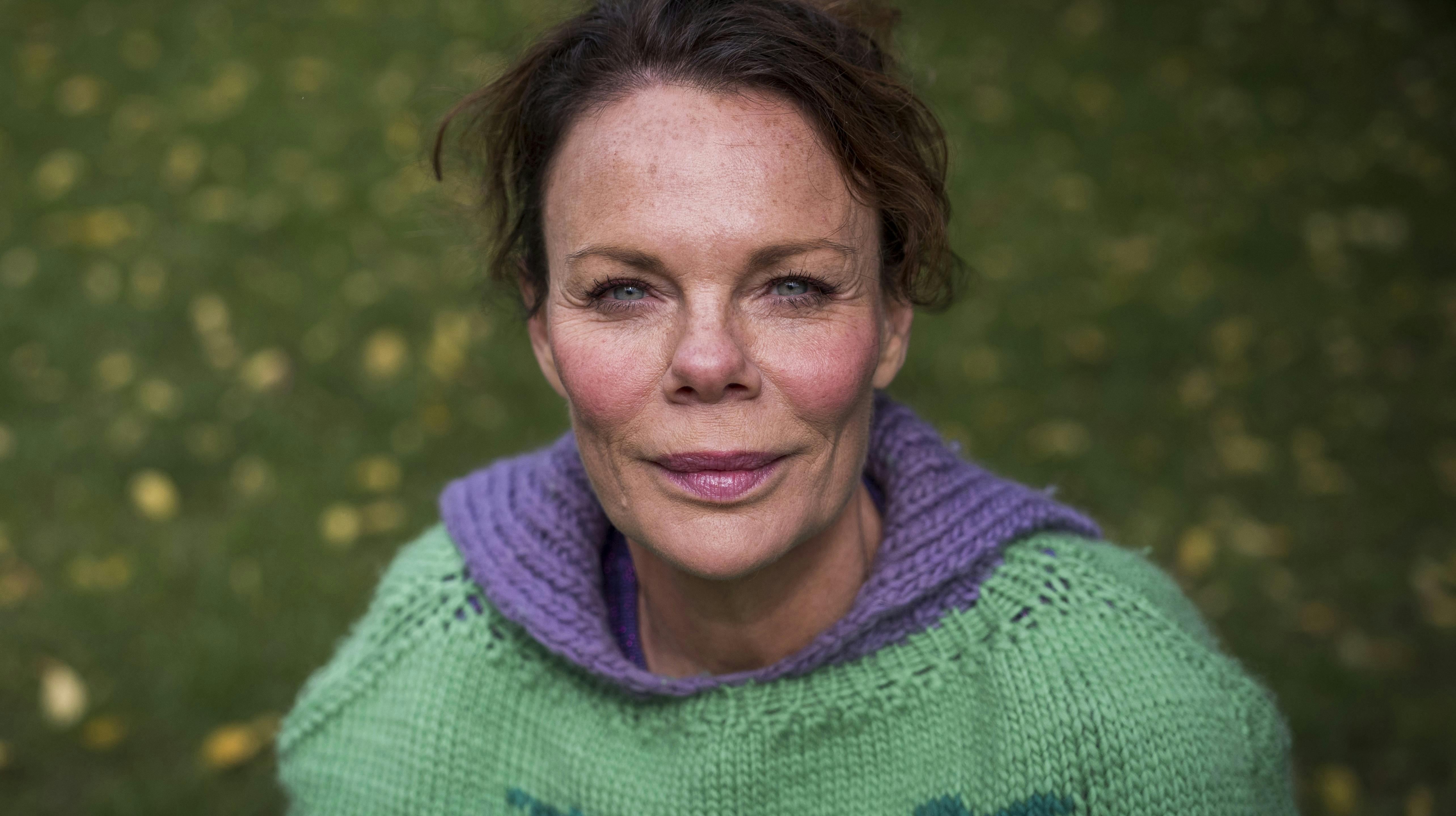 Ditte Okman vil sende togskinnebøden videre til Viaplay.