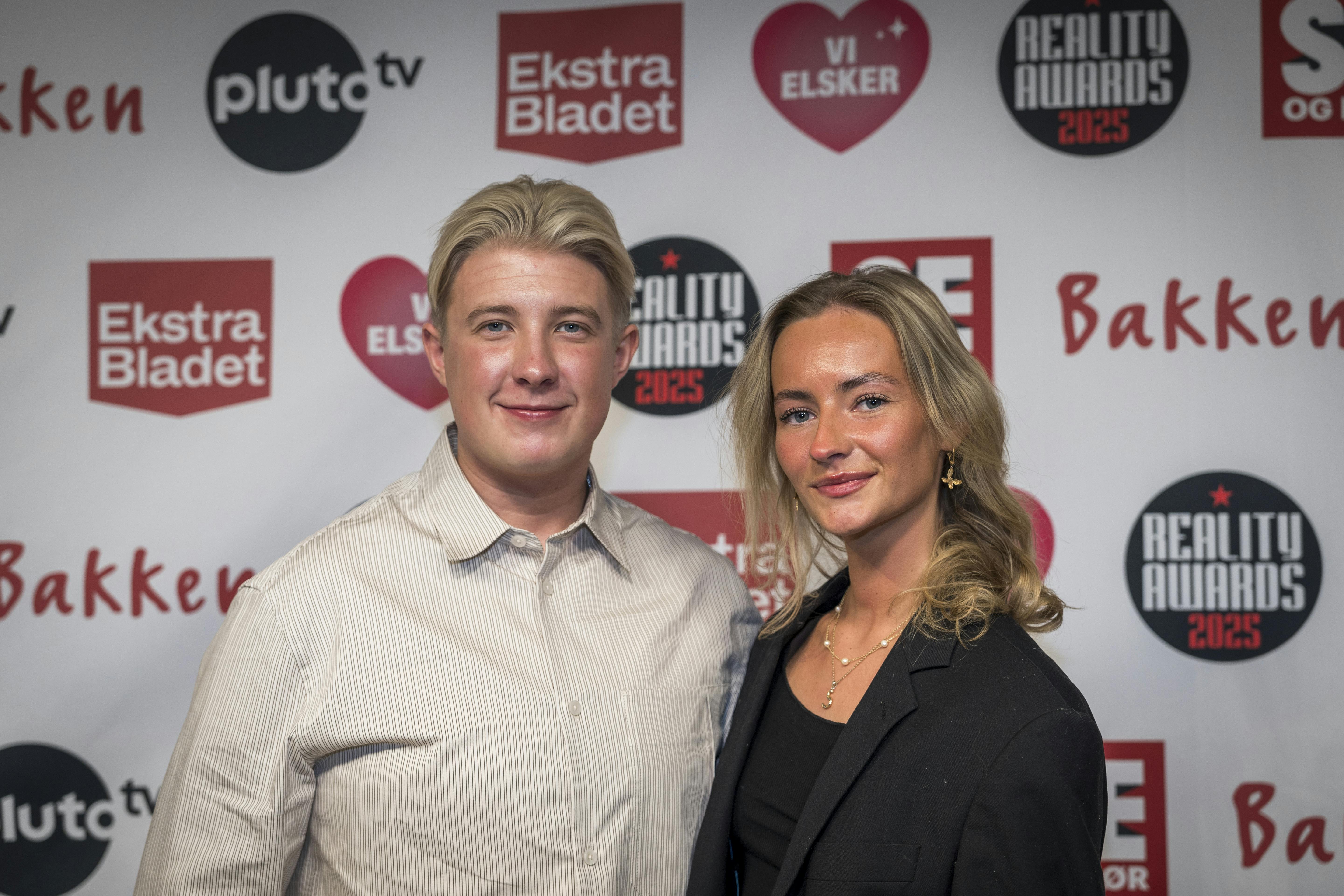 Stefan Dølby og Silje Nybye fra "Forræder" ankom sammen til Reality Awards 2025.